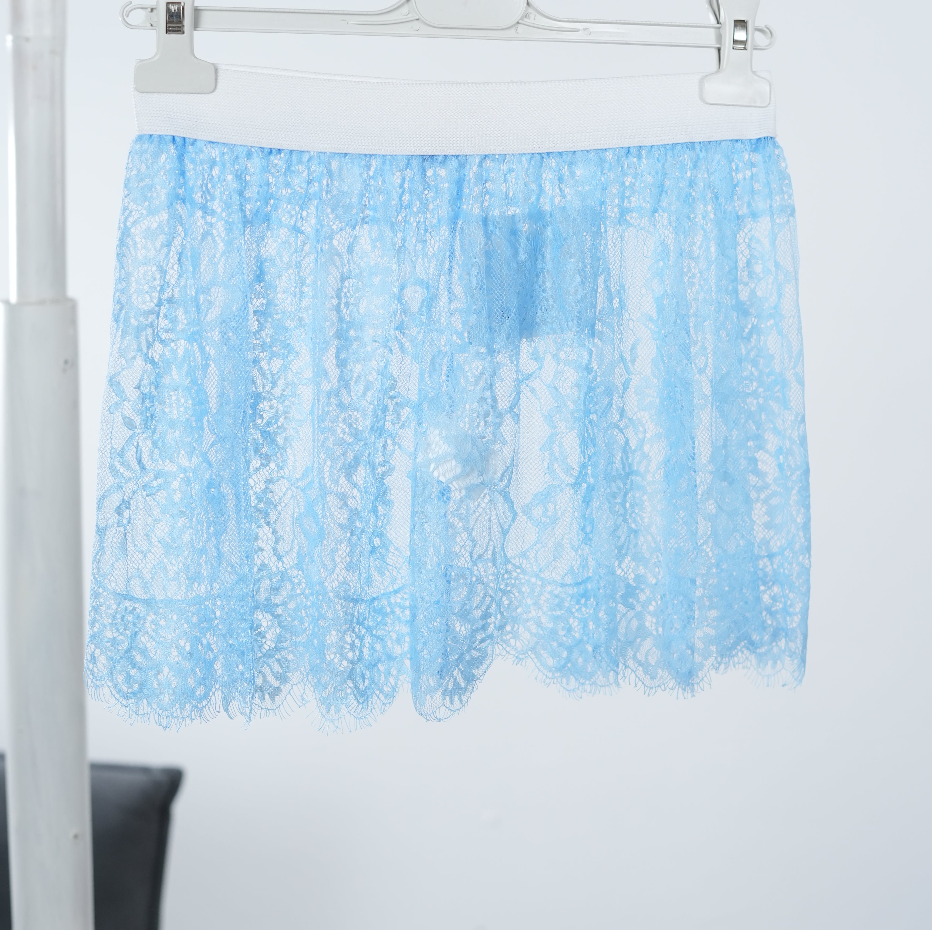 Blusenverlängerung aus Spitze Blau