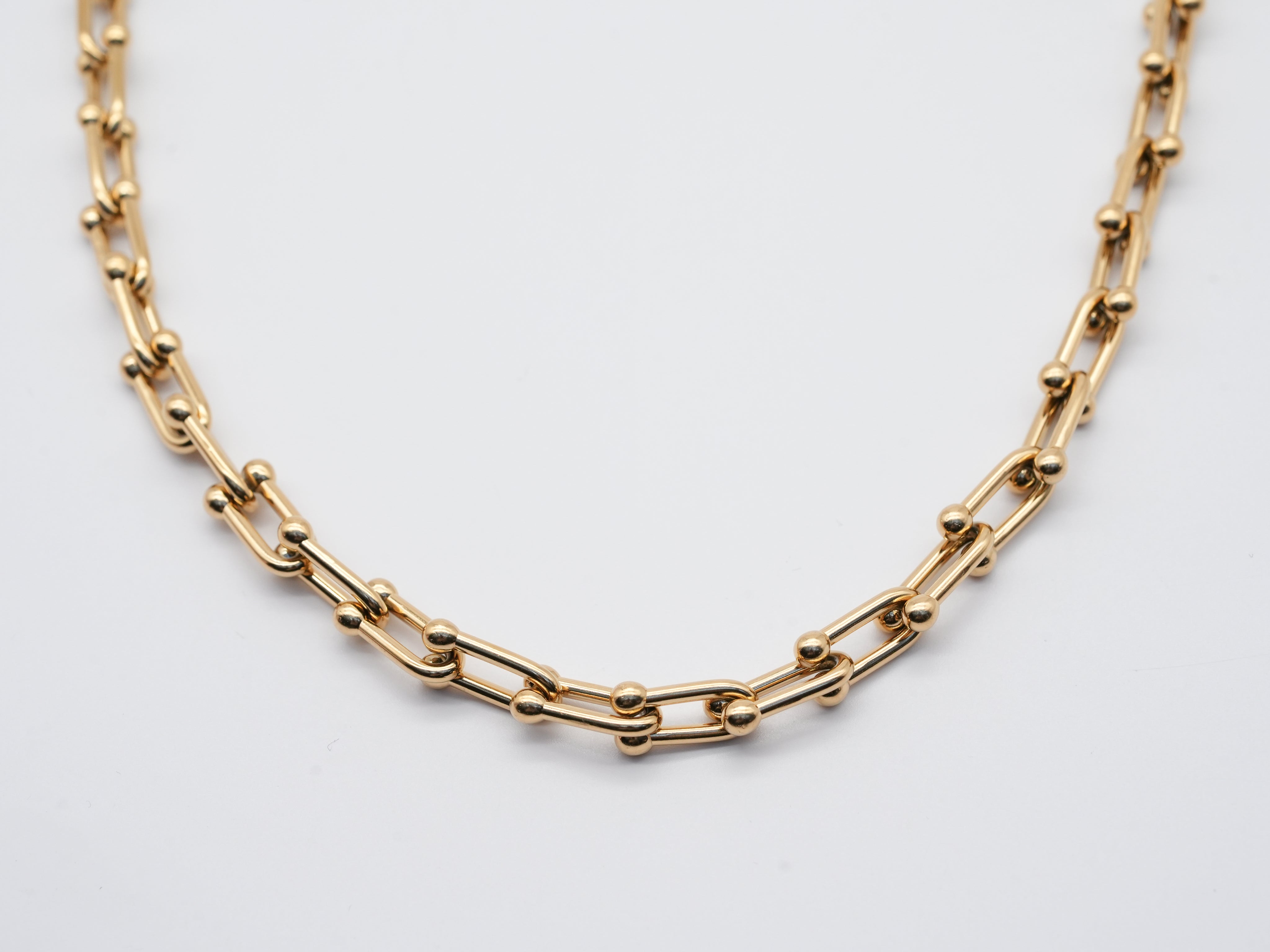 Edelstahlhalskette mit Gliederdesign