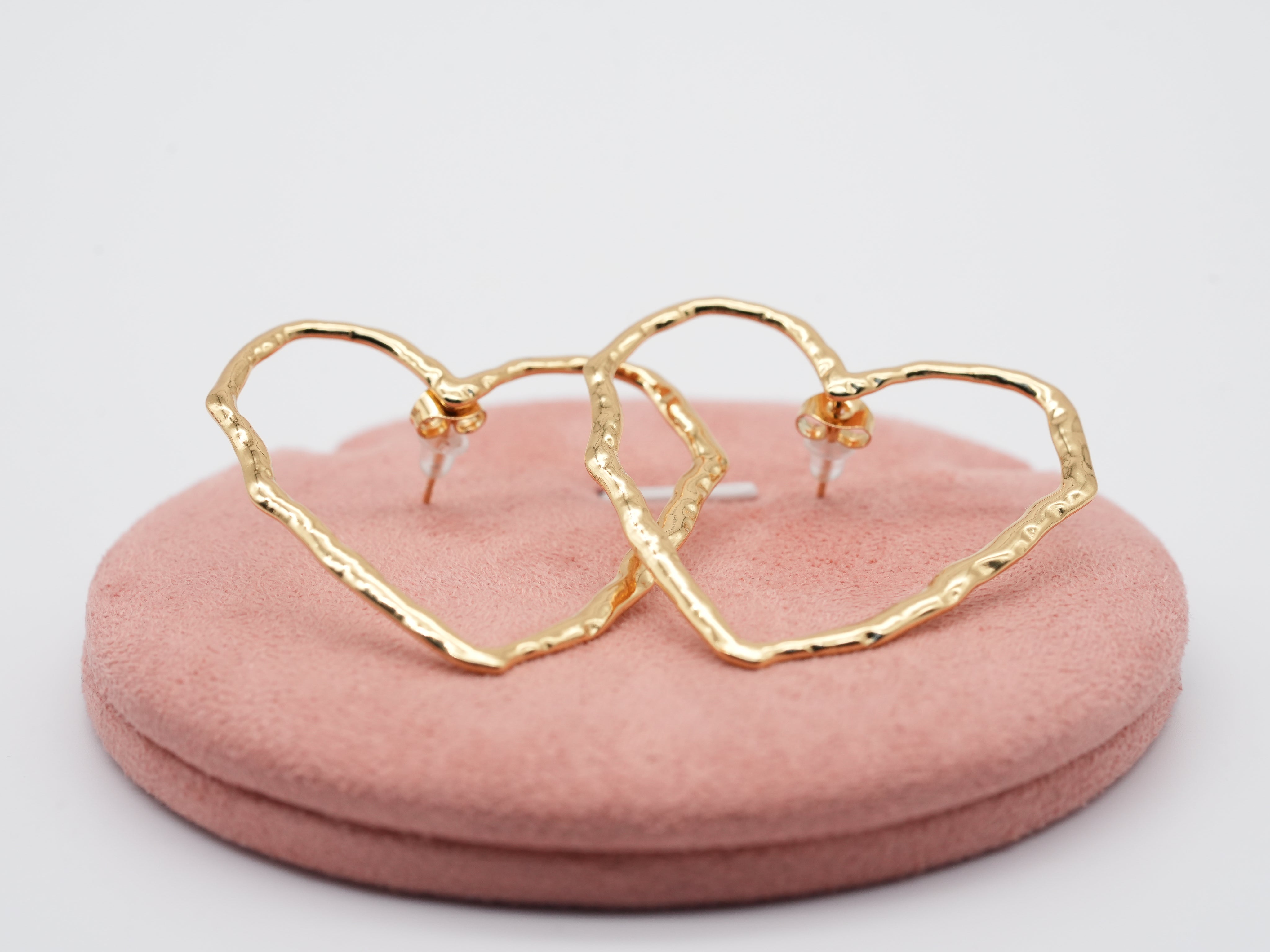 Herzförmige Edelstahlohrringe