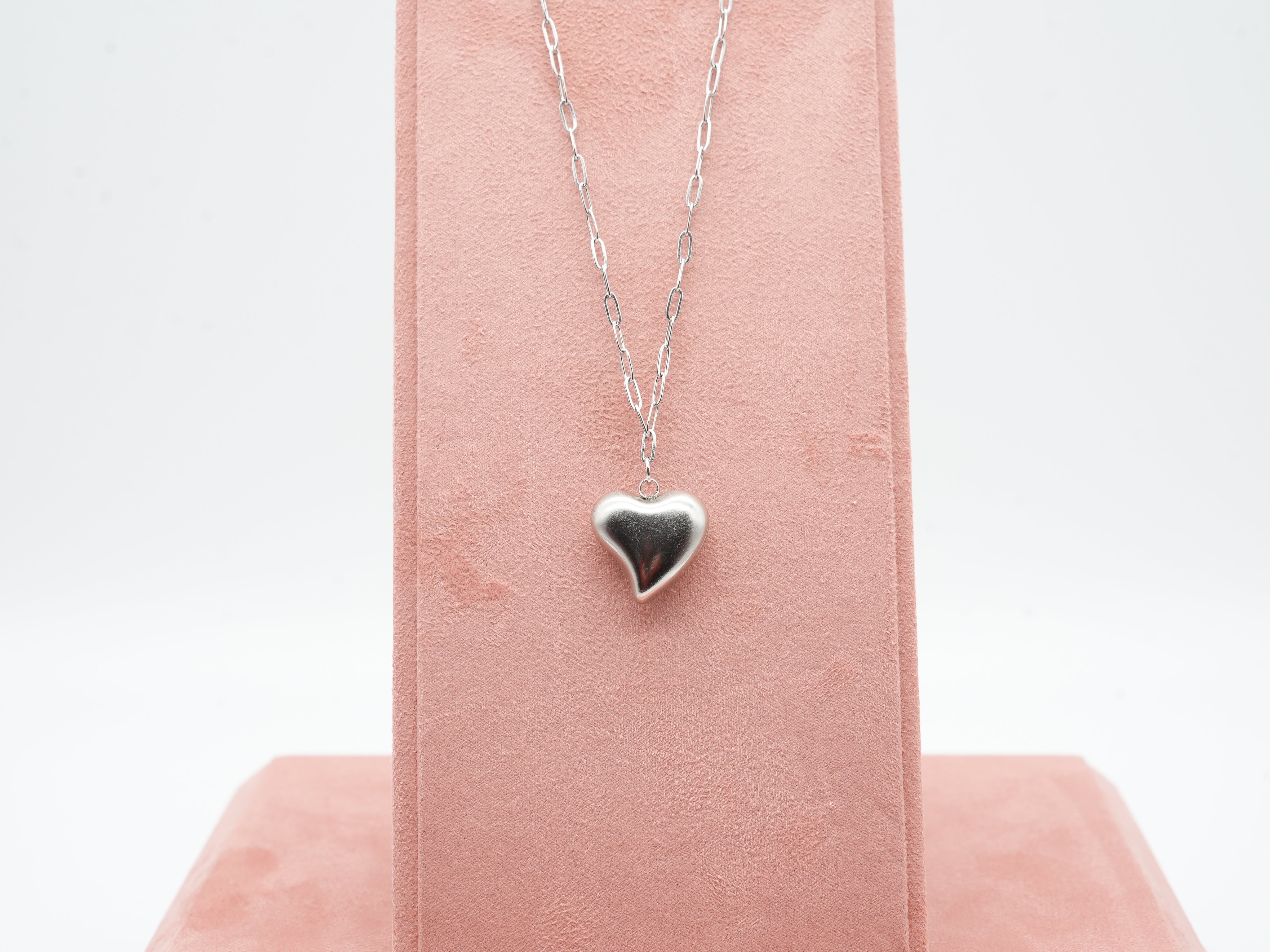 Feine Gliederkette mit Herzchenanhänger