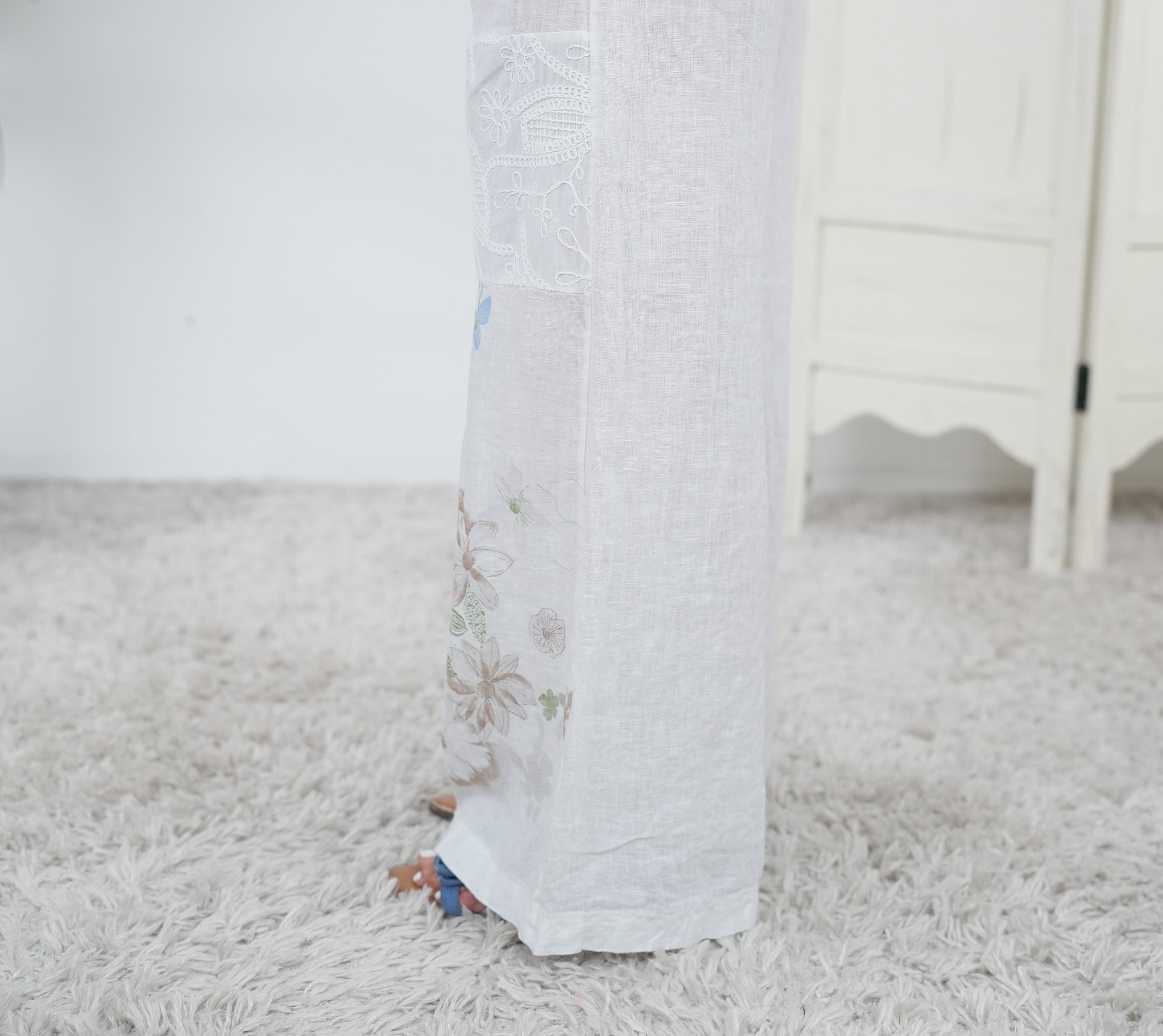 Wunderschöne Marlene Hose aus Leinen mit Blümchen