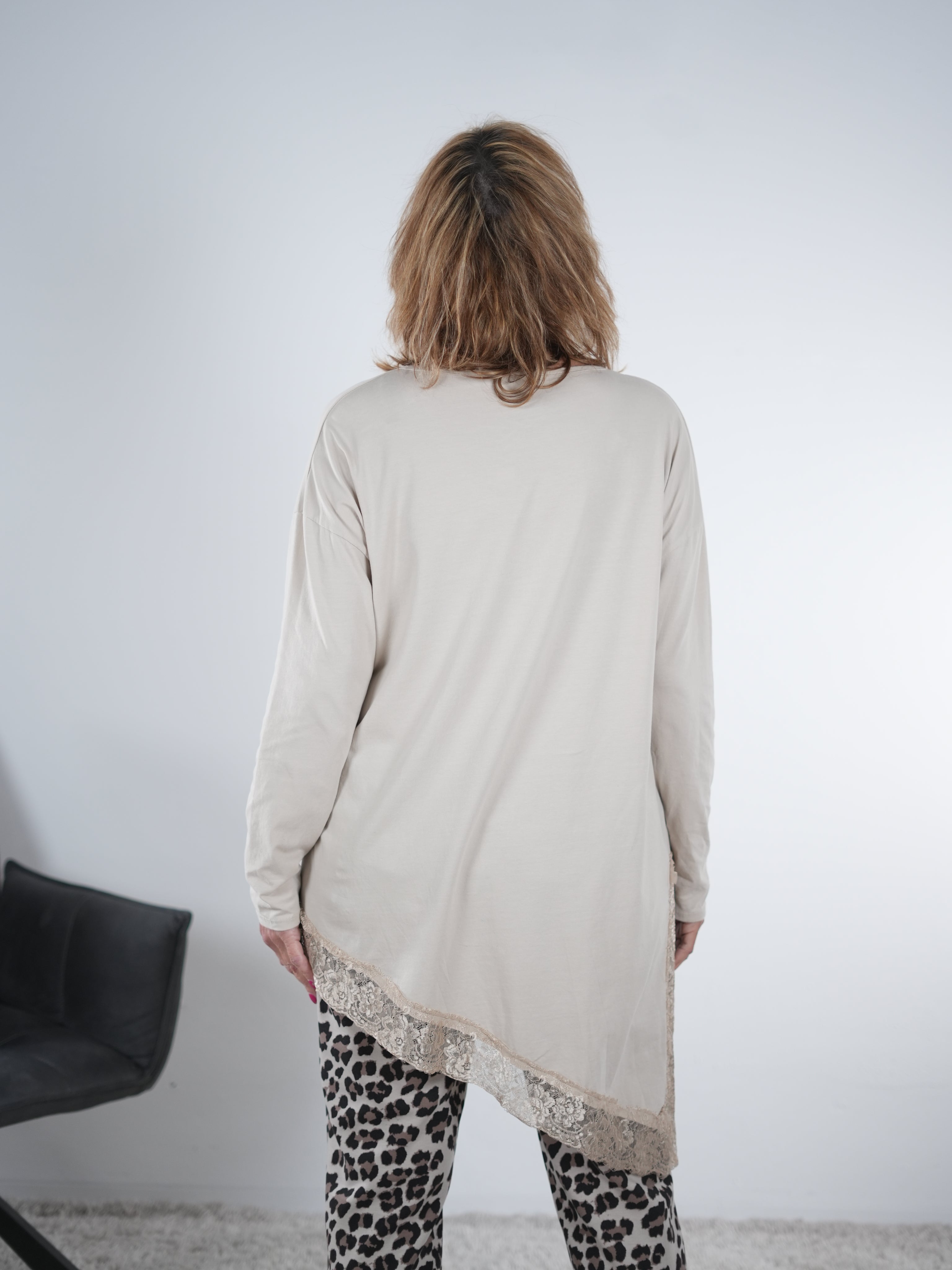 Basic langarm Shirt mit Spitze verziert