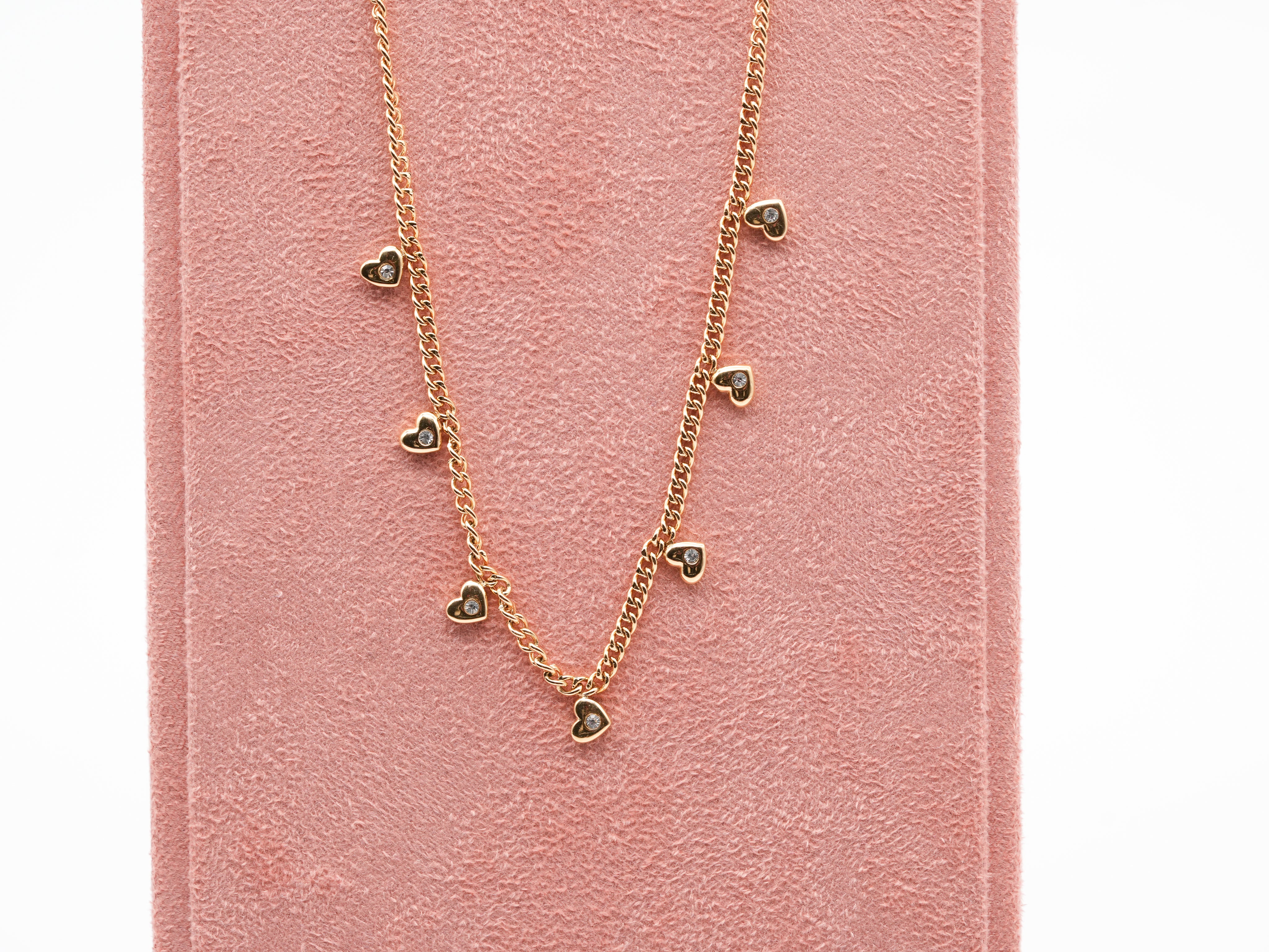 Edelstahlhalskette mit Herzanhängern