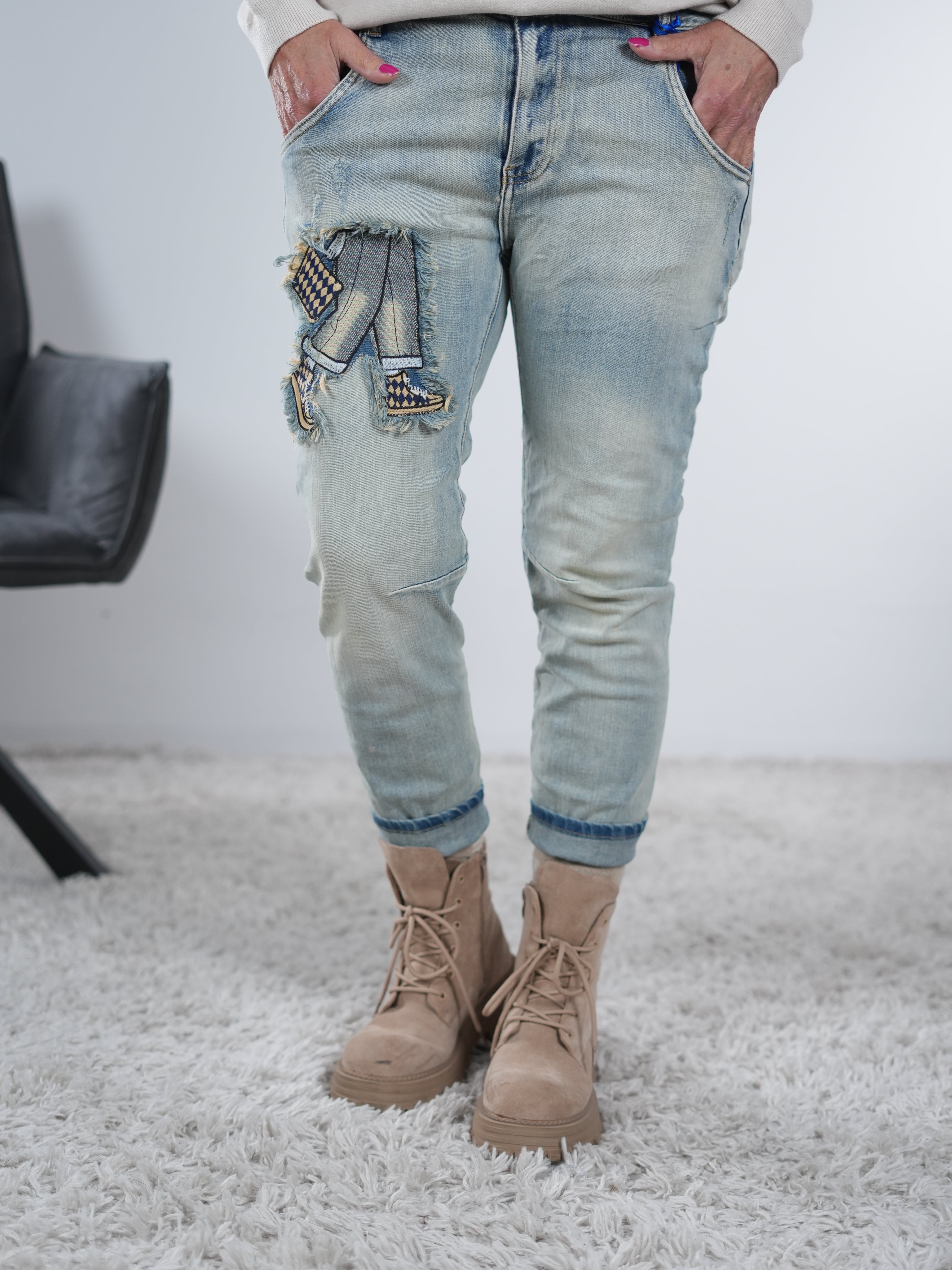 Jeans mit süßem Patch
