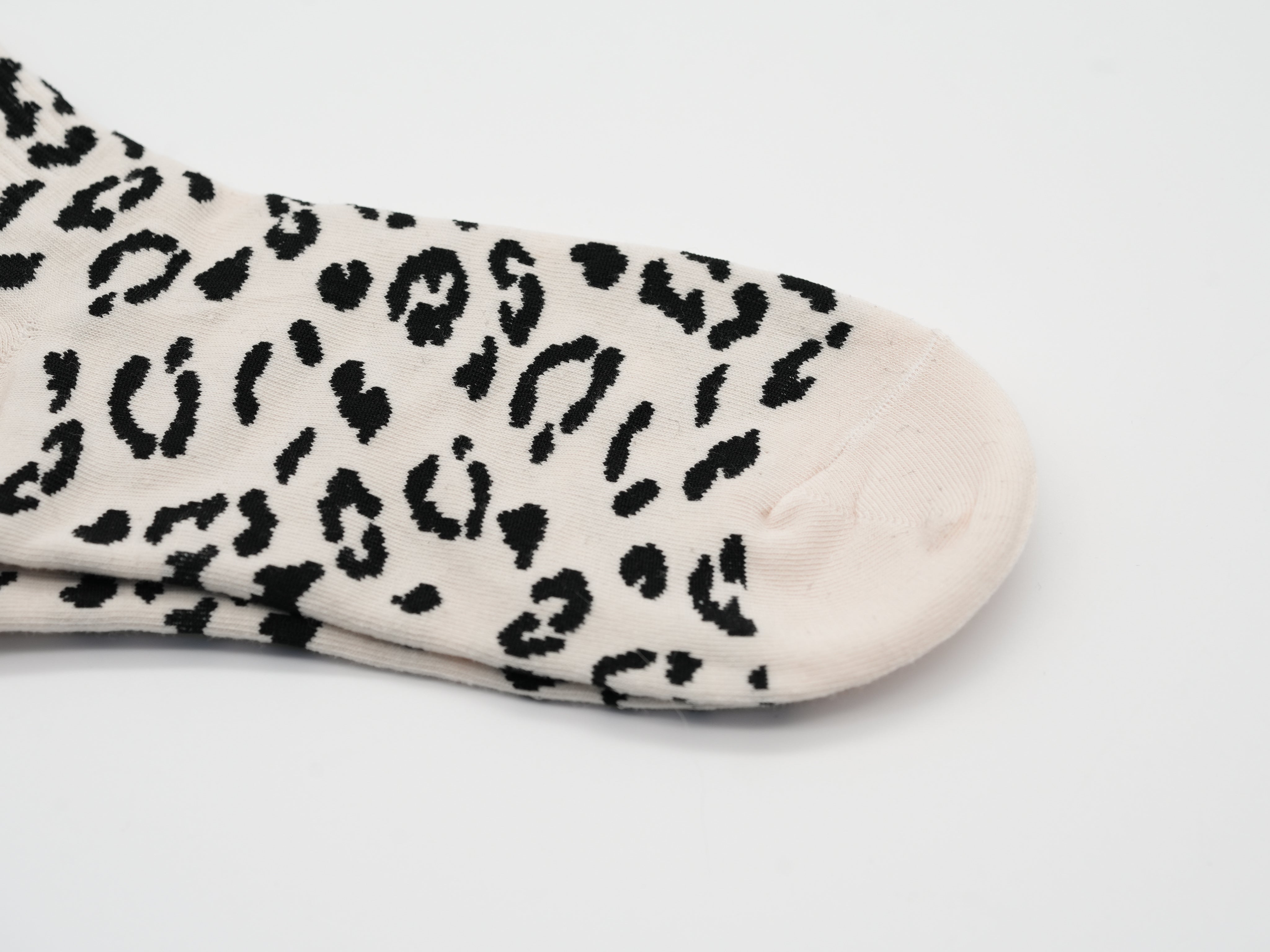 Kurze Socken im Leo Design mit Smiley