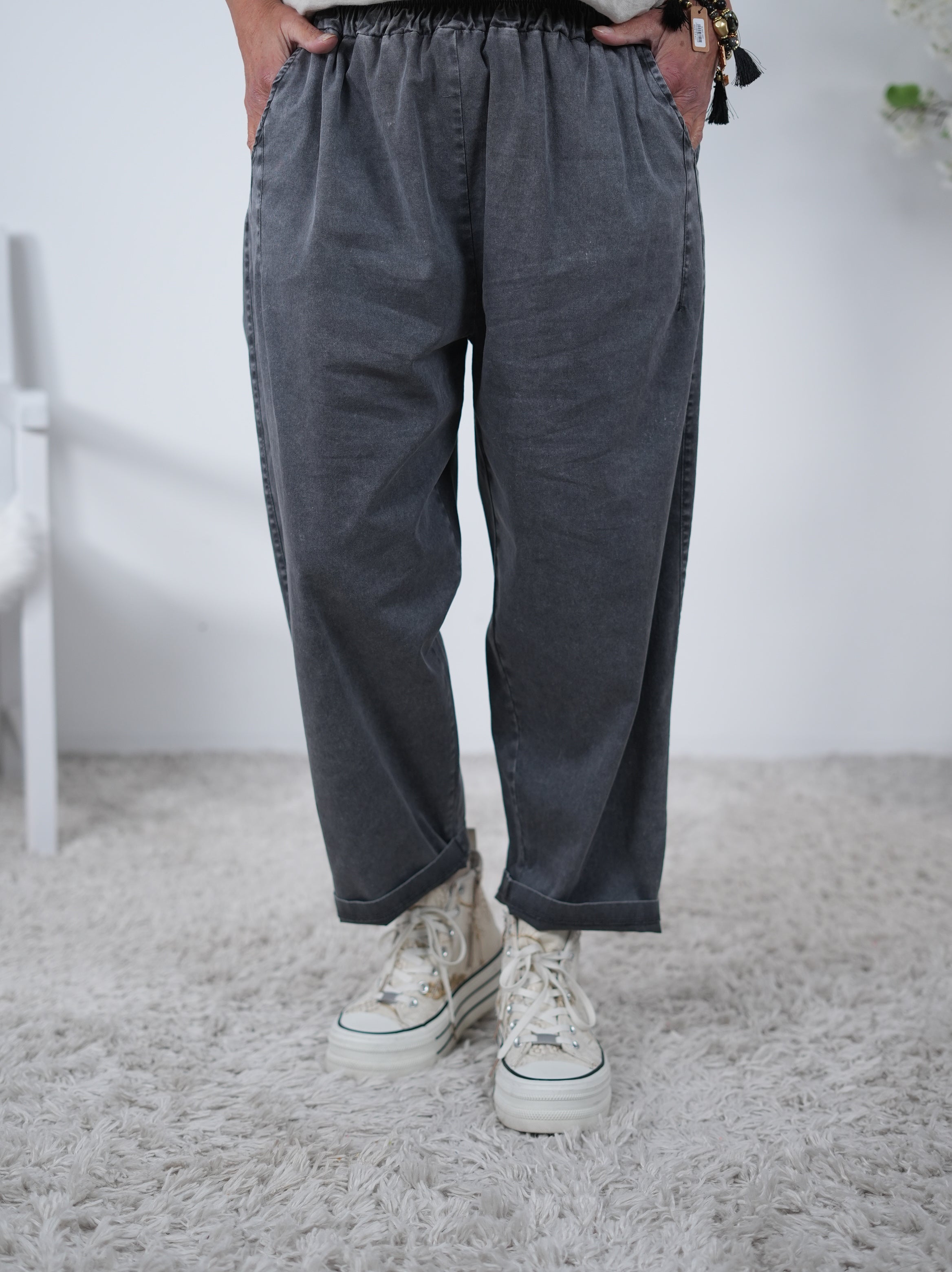 Weite Bottle Pants mit Gummizug Einheitsgröße (ca Gr. 40-44 46) Anthrazit