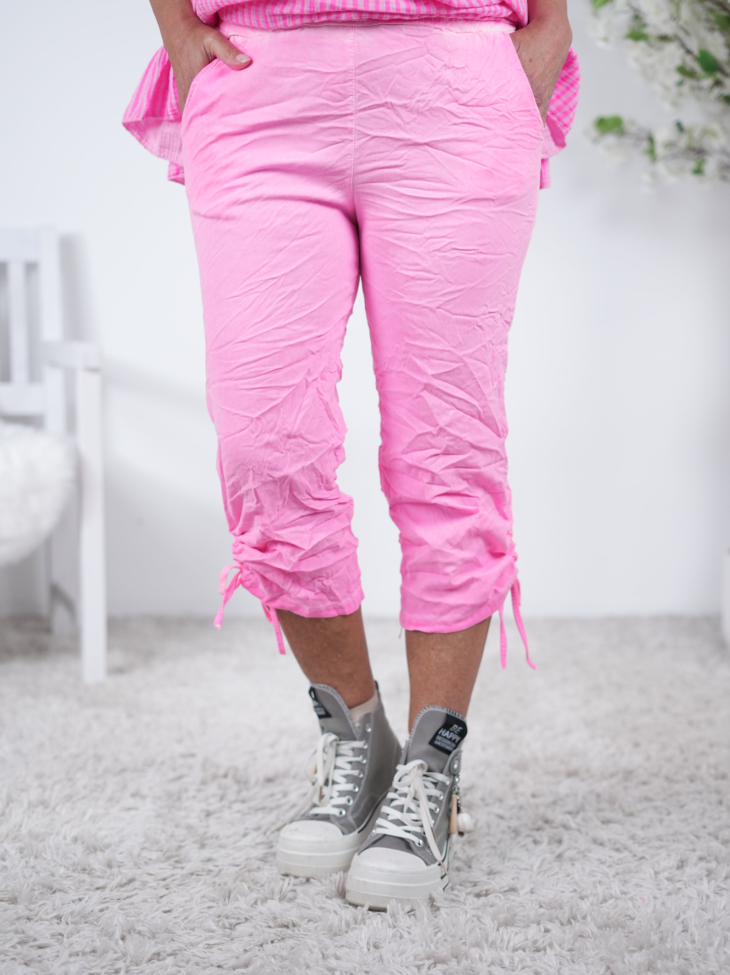7/8 Jogpant mit Raffung Einheitsgröße (ca Gr. 40 "oversize"-44) Neon Pink