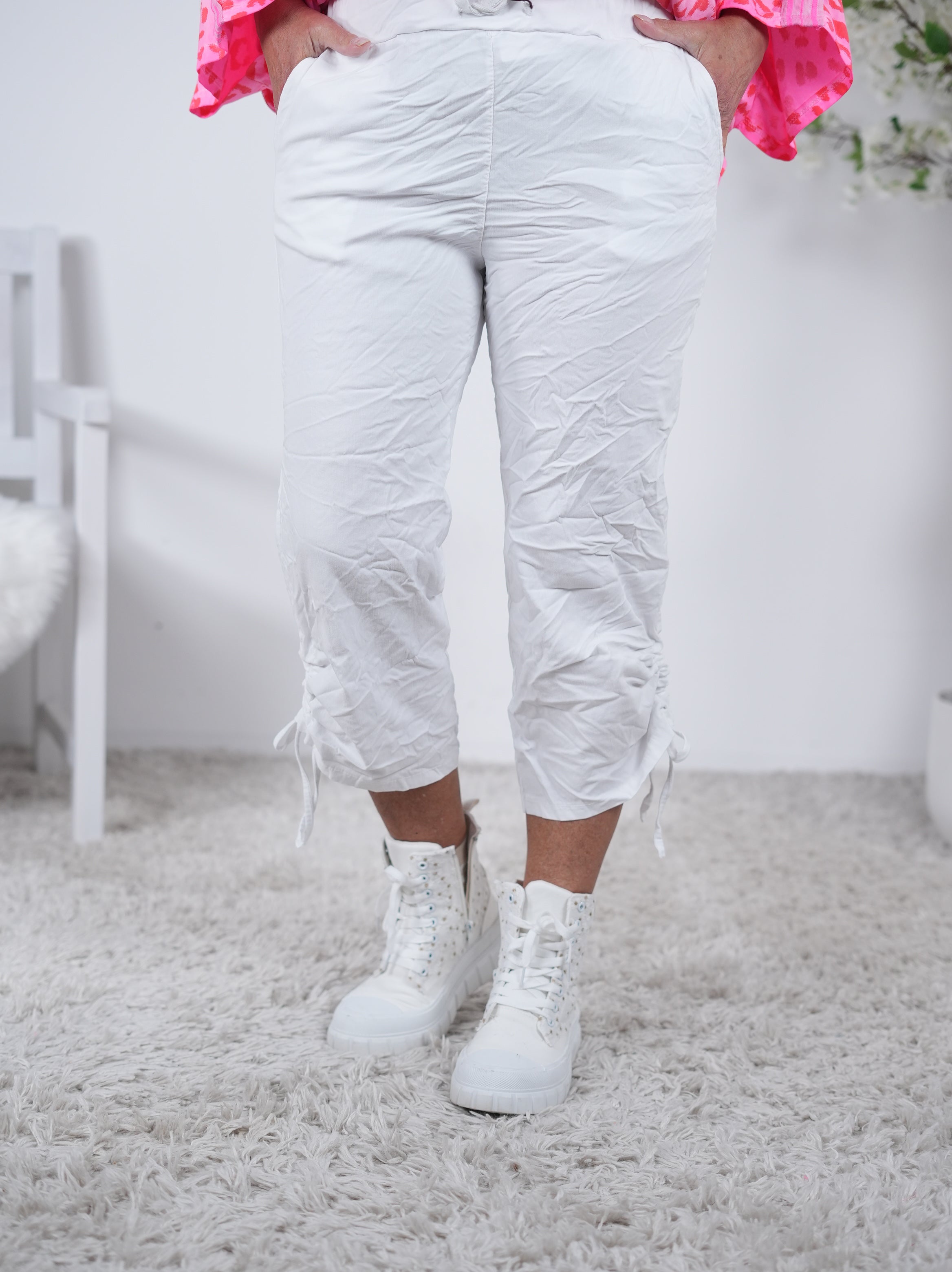 7/8 Jogpant mit Raffung Einheitsgröße (ca Gr. 40 "oversize"-44) Weiß