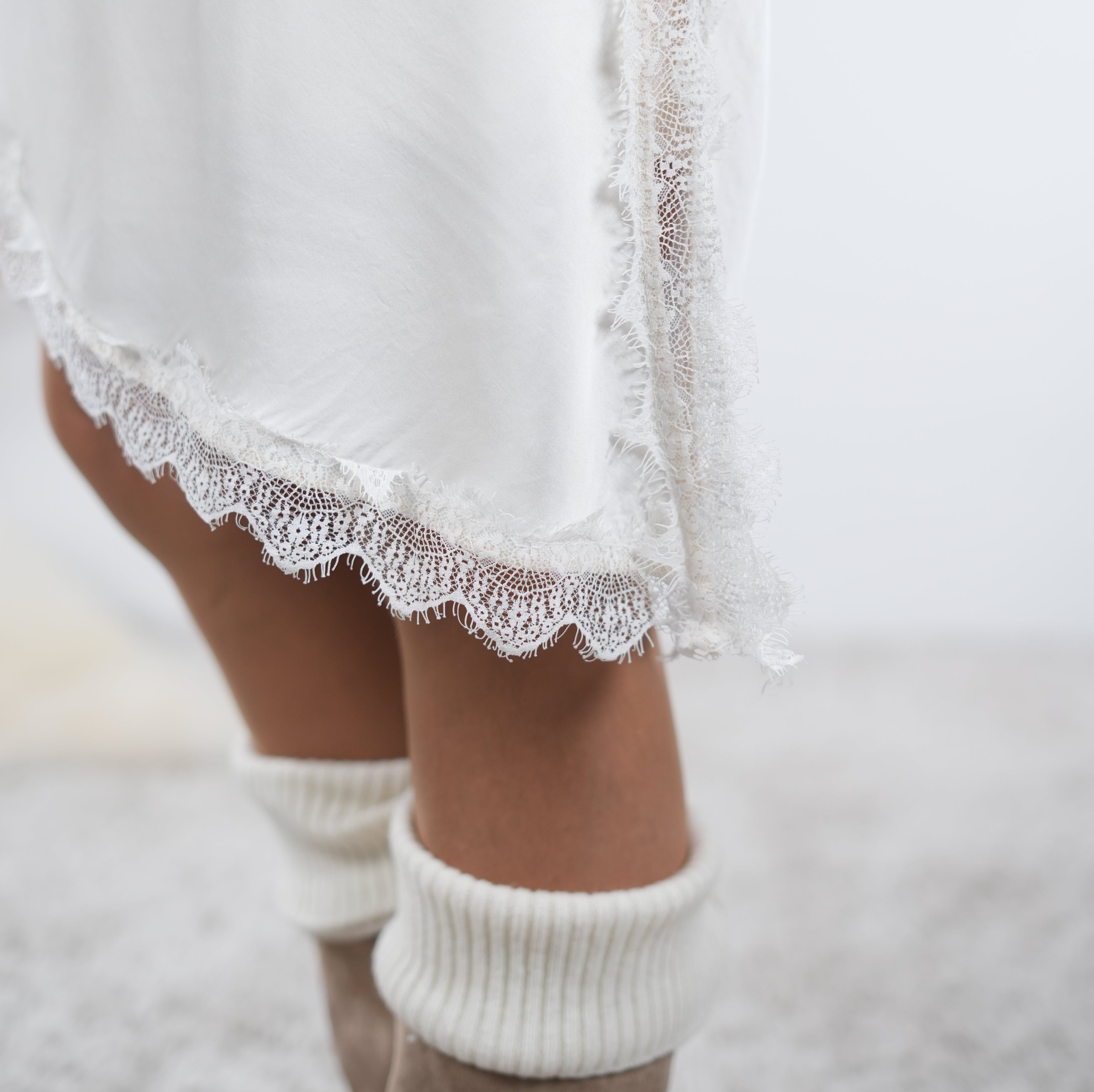 Asymmetrisches Long-Top mit Spitze