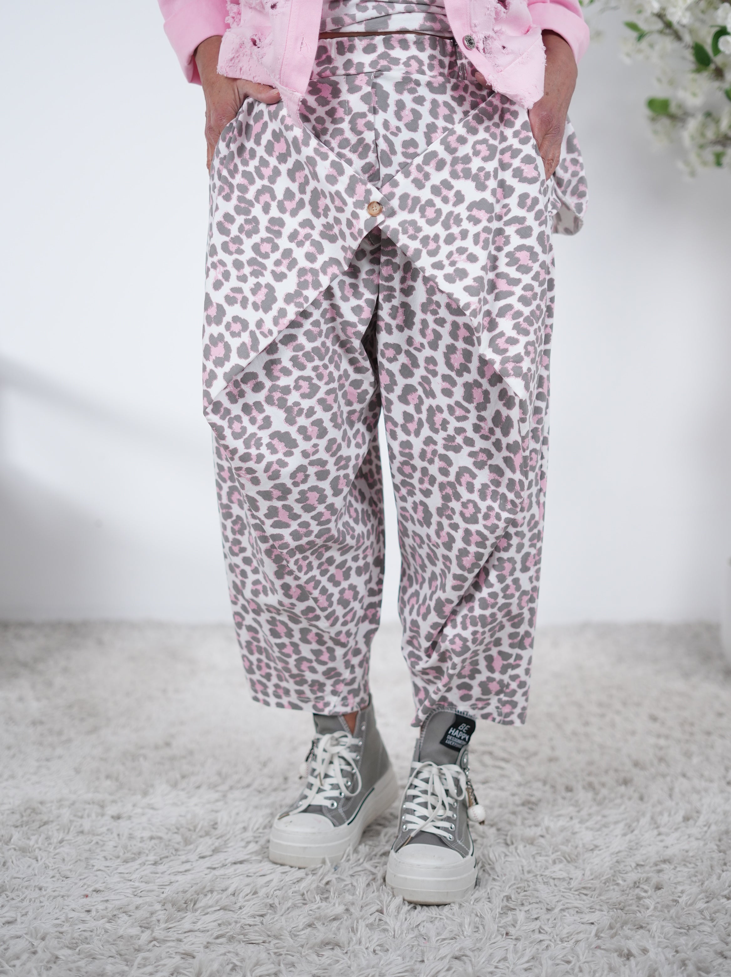 ausgefallene Baggy im Leo Look Einheitsgröße (ca Gr. 38-44 46) Rosa