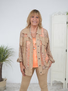 ausgefranste Jacke mit Häkeleinsatz