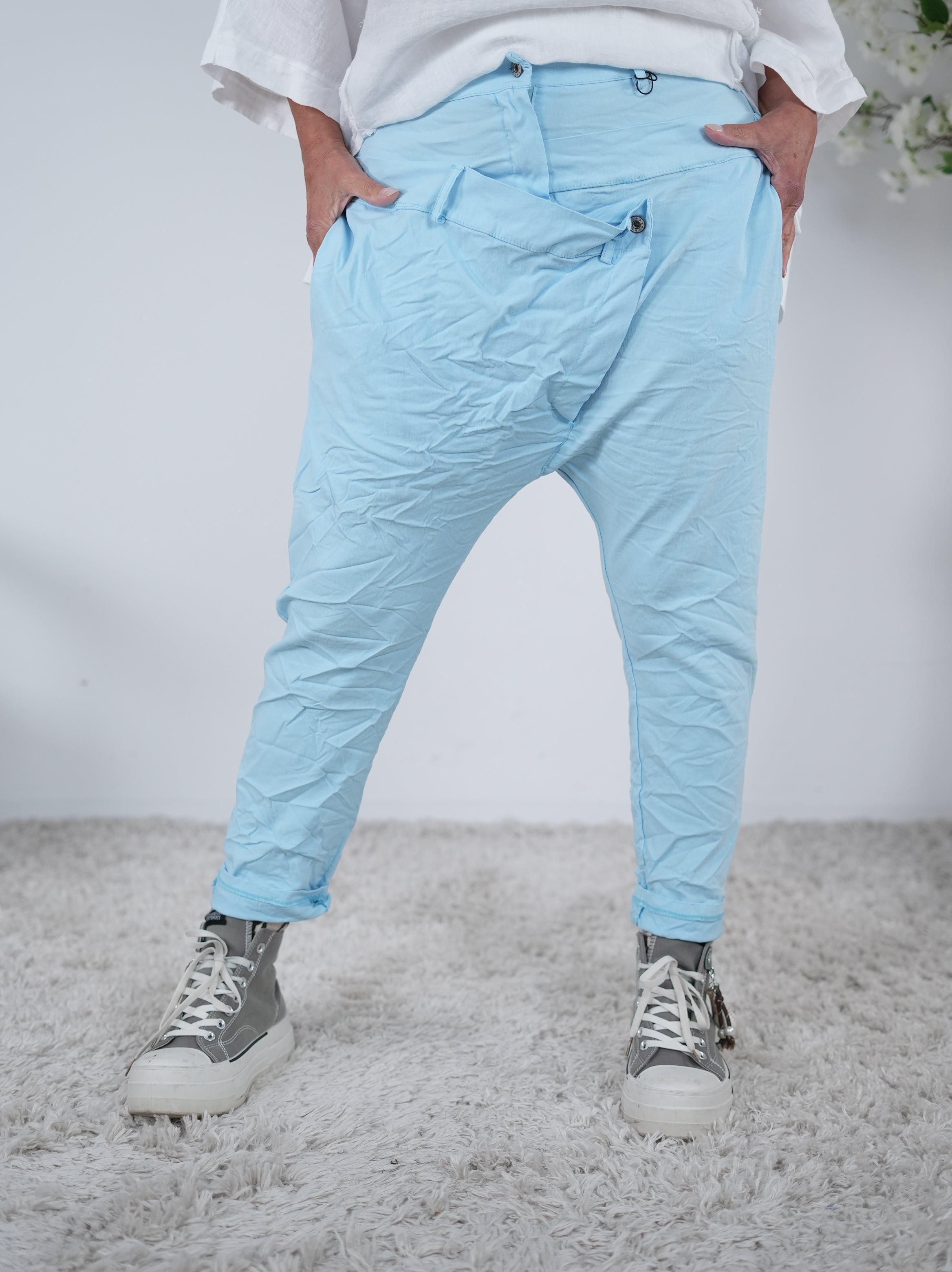 Baggy mit Gürtelschlaufen Einheitsgröße (ca Gr. 40-46) Blau