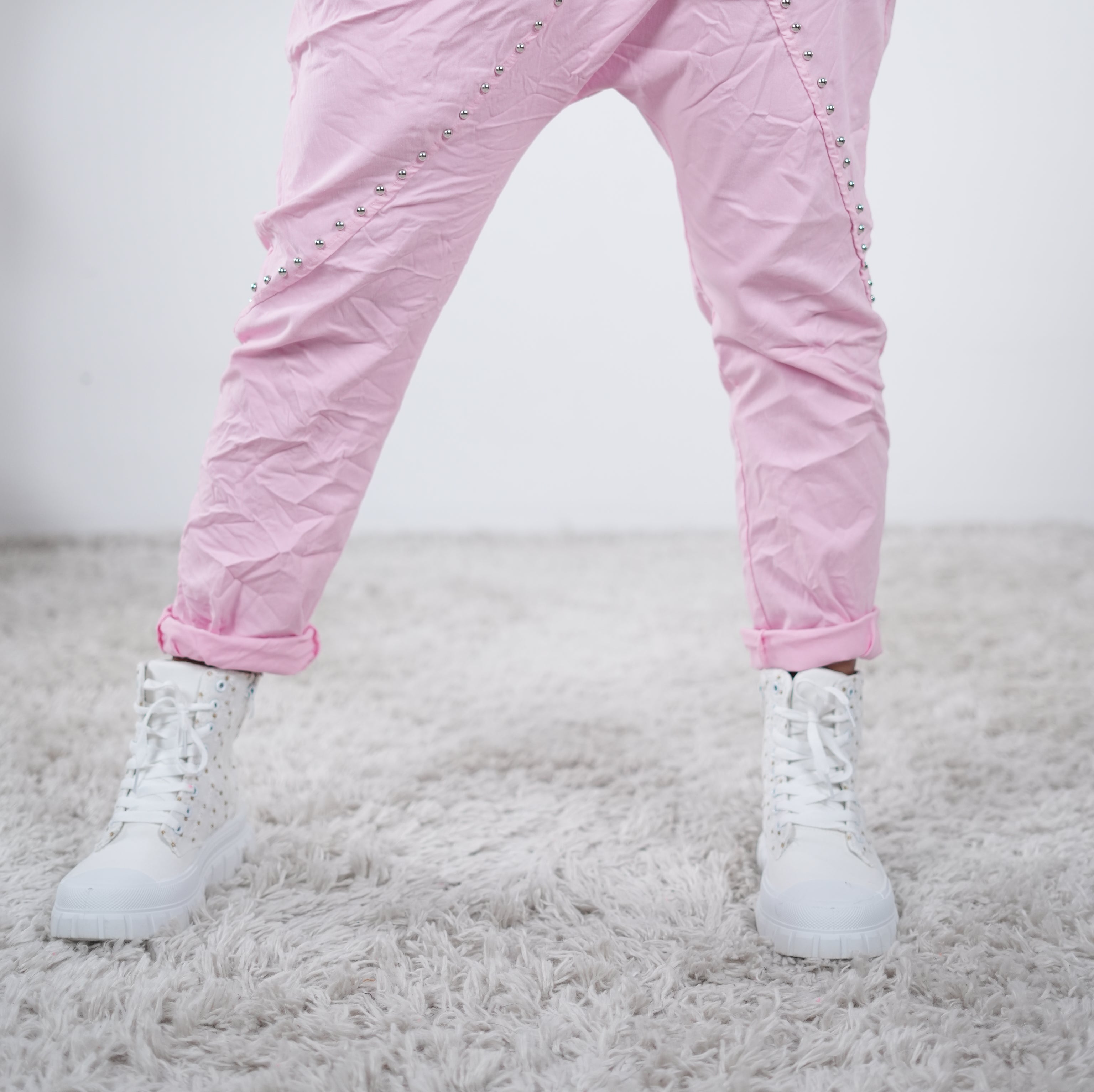Baggy mit Nieten verziert One Size (ca Gr. 40-44) Rosa