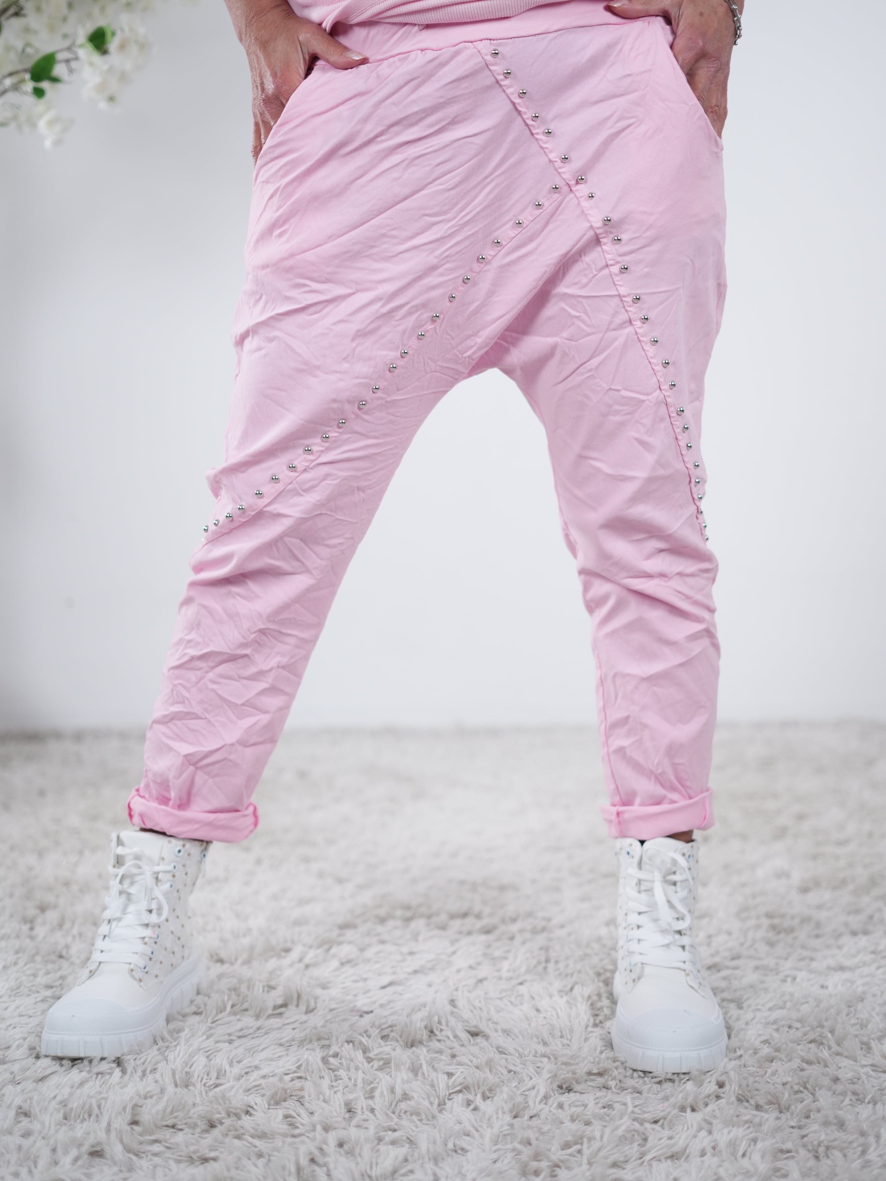 Baggy mit Nieten verziert One Size (ca Gr. 40-44) Rosa