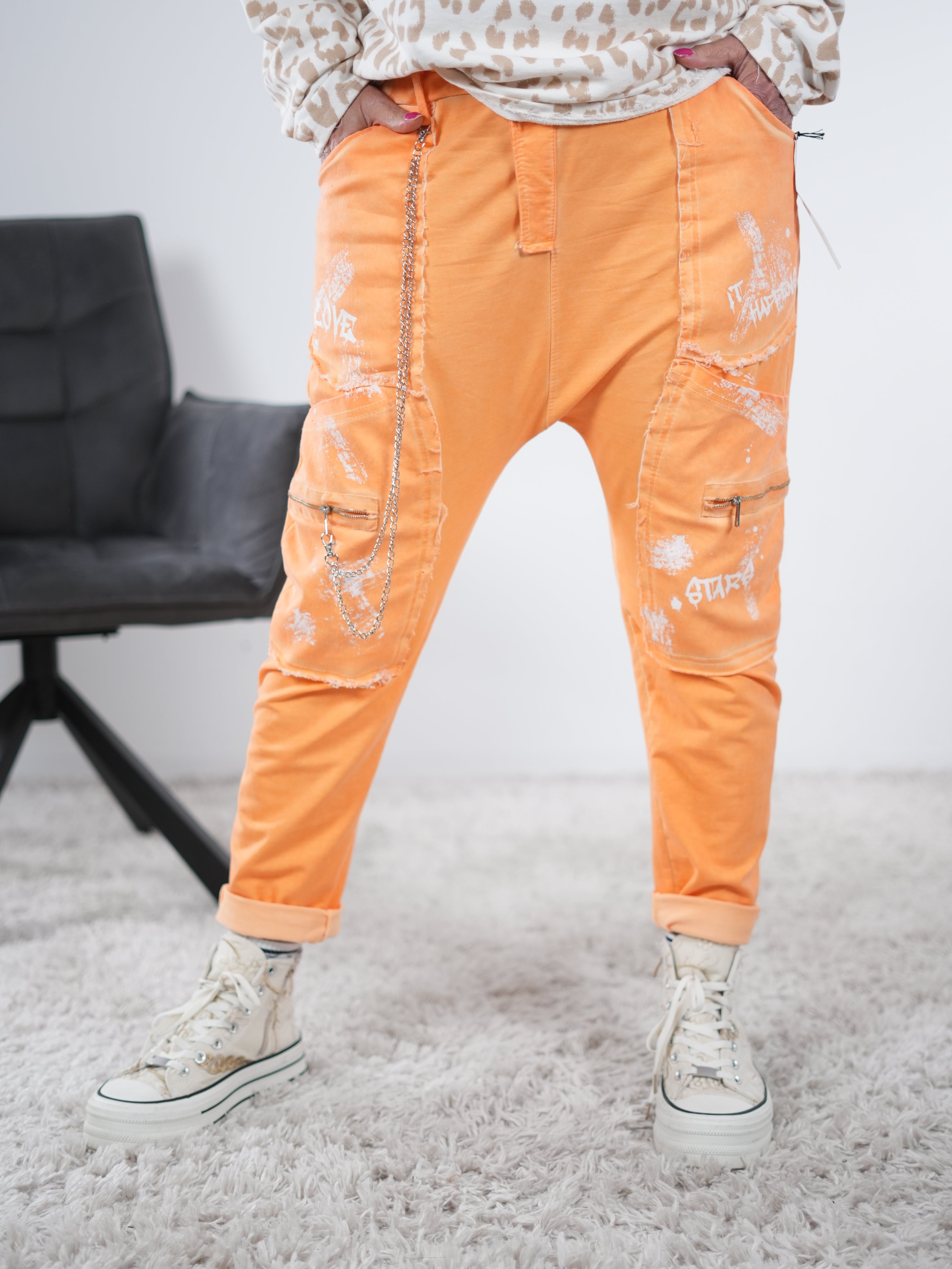 Baggy mit Zipper, Print und großen Eingriffstaschen One Size (ca Größe 38-42 44) Orange