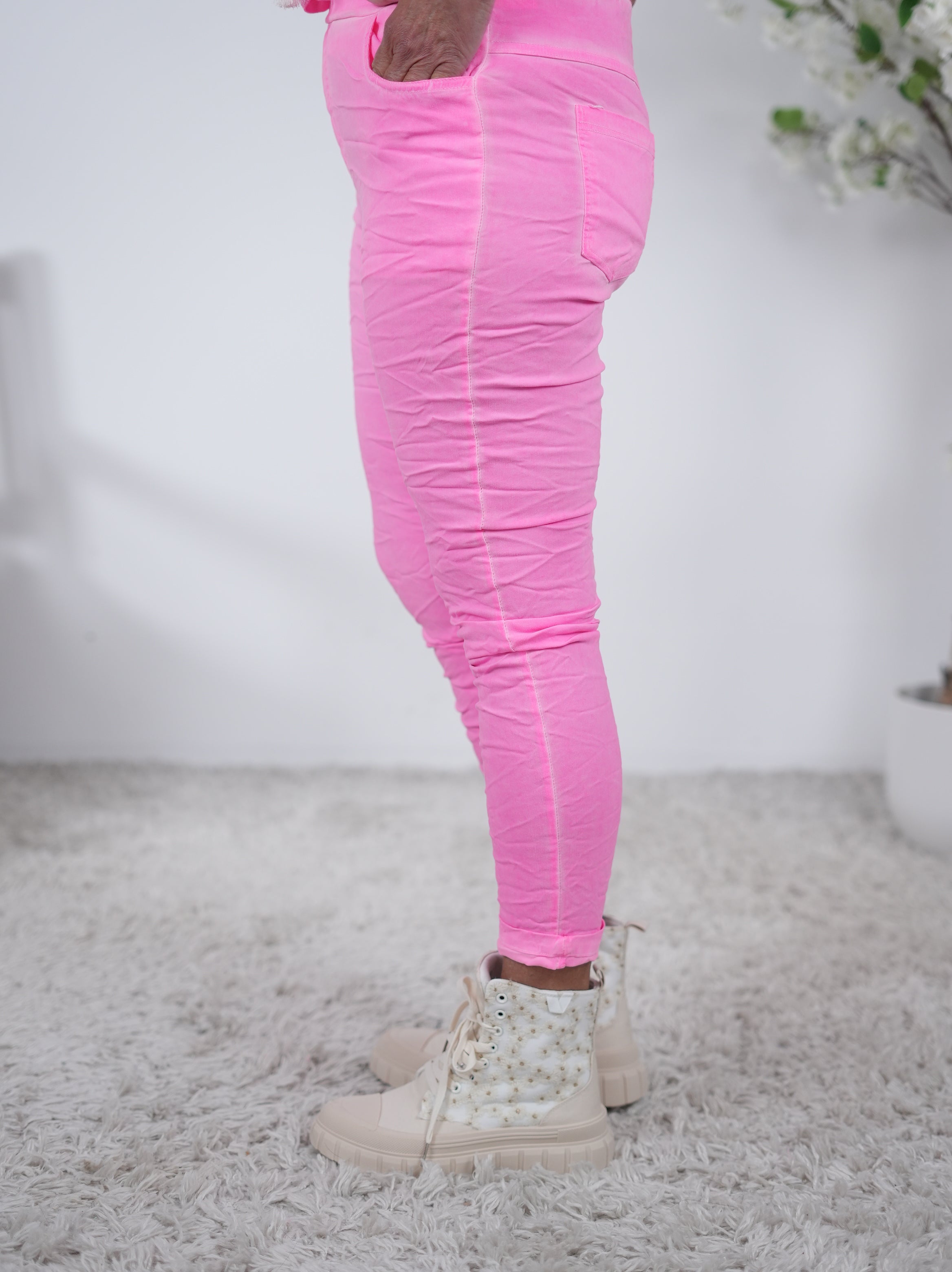 Basic Jogpant in verschiedenen Farben