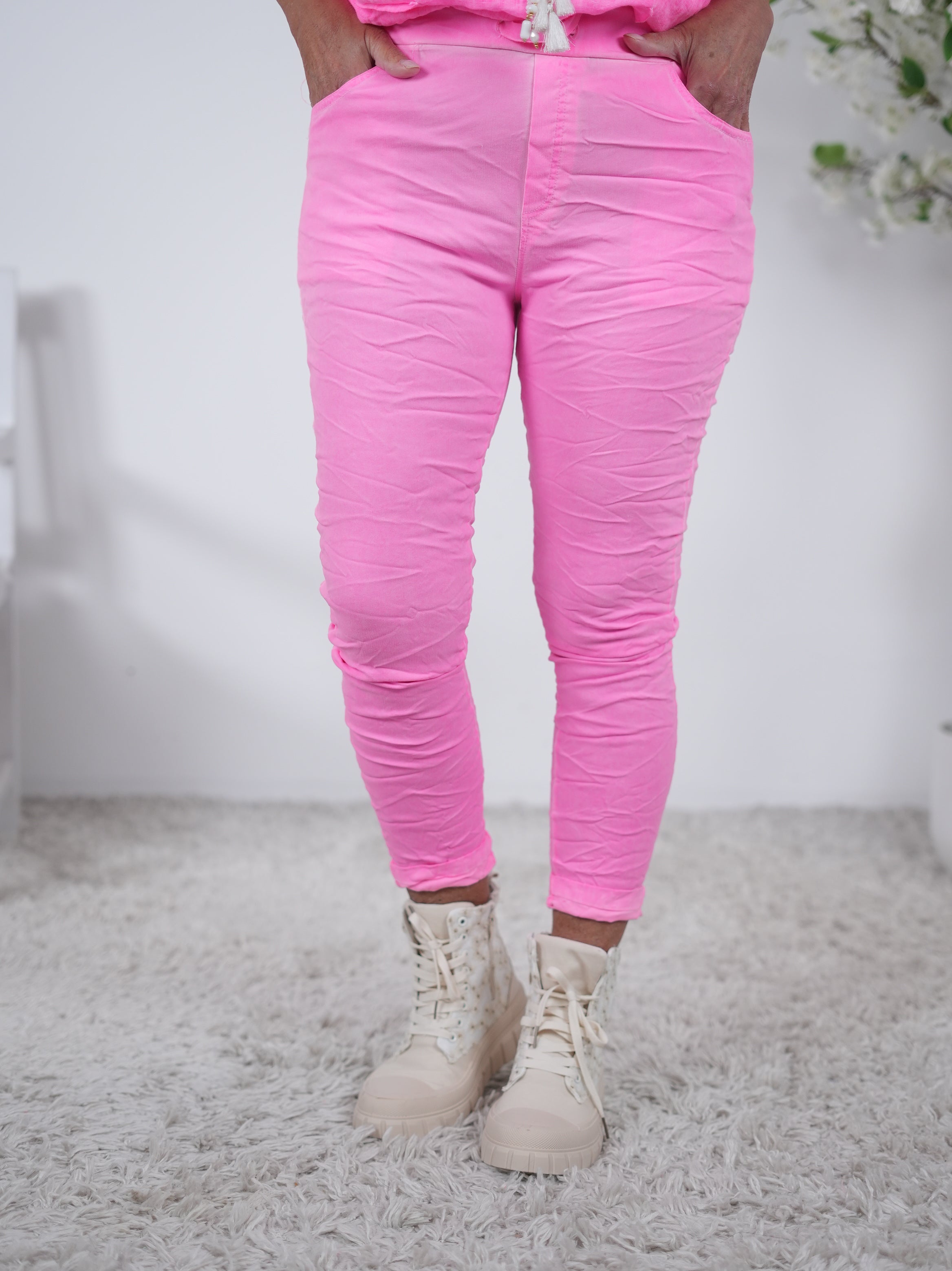 Basic Jogpant in verschiedenen Farben Einheitsgröße (ca Gr. 38-42 44) Neon-Pink