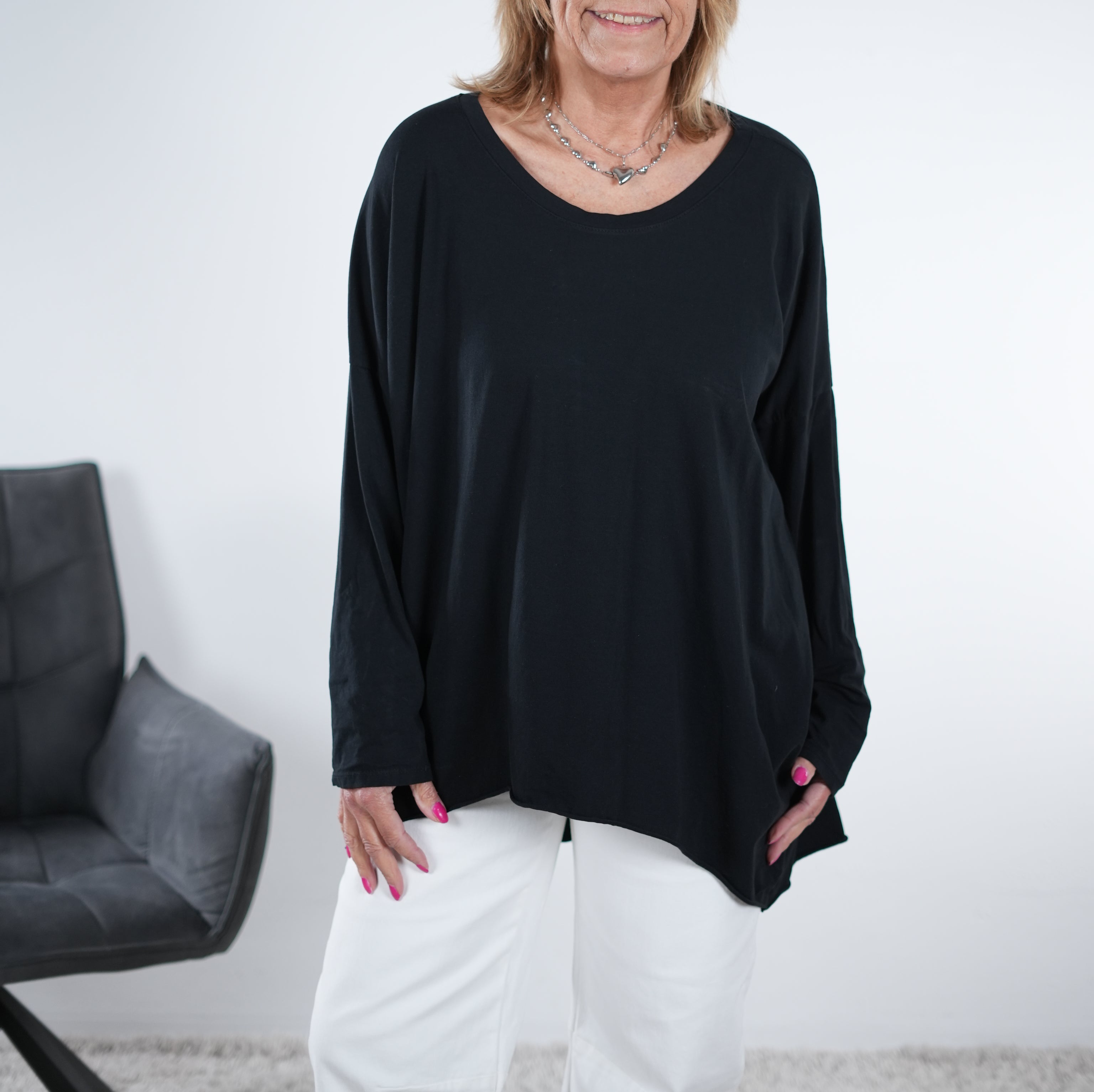 Basic langarm Shirt in verschiedenen Farben One Size (ca Gr. 40 "oversize"-46) Schwarz