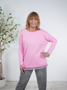 Basic Shirt mit Rundhalsausschnitt und Spitze am Abschluss