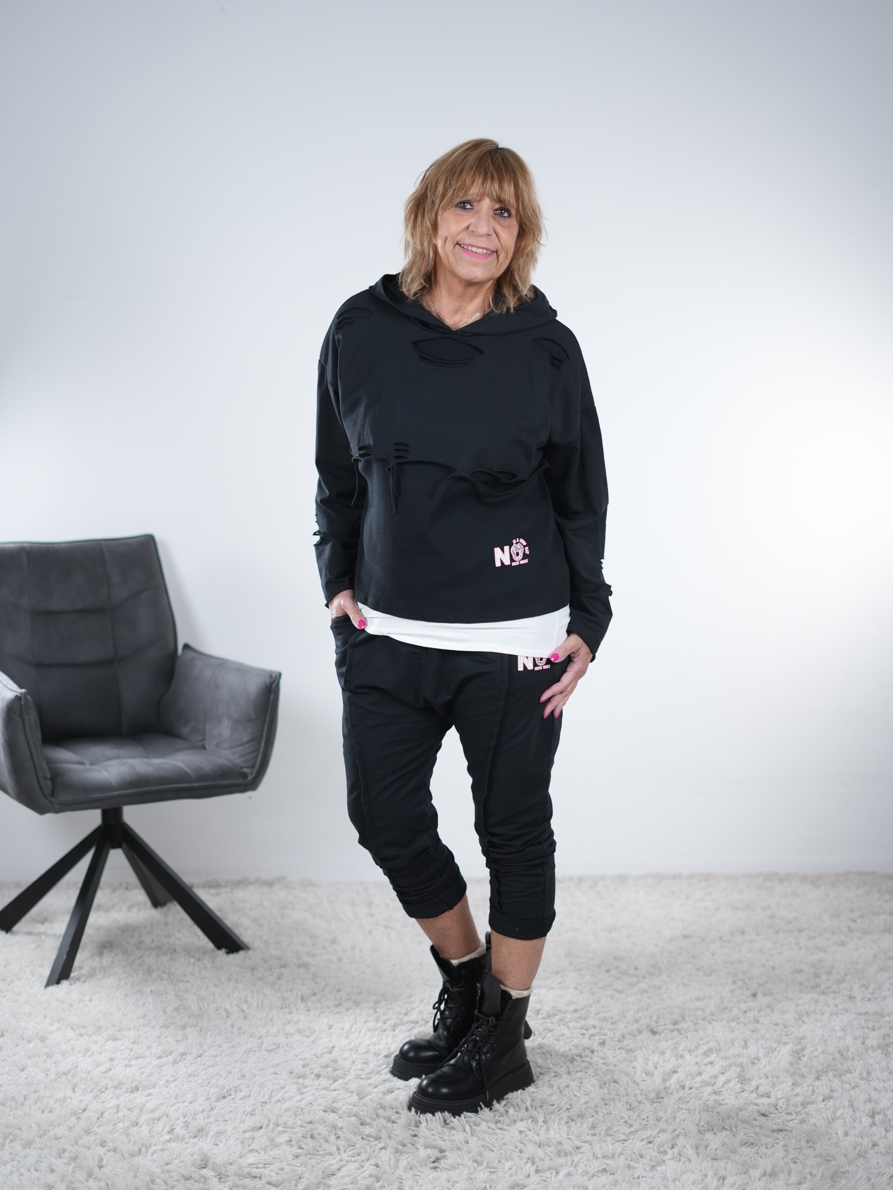 Bequemer 2-Teiler im ausgefallenem Schnitt One Size (ca Größe 38-42) Schwarz