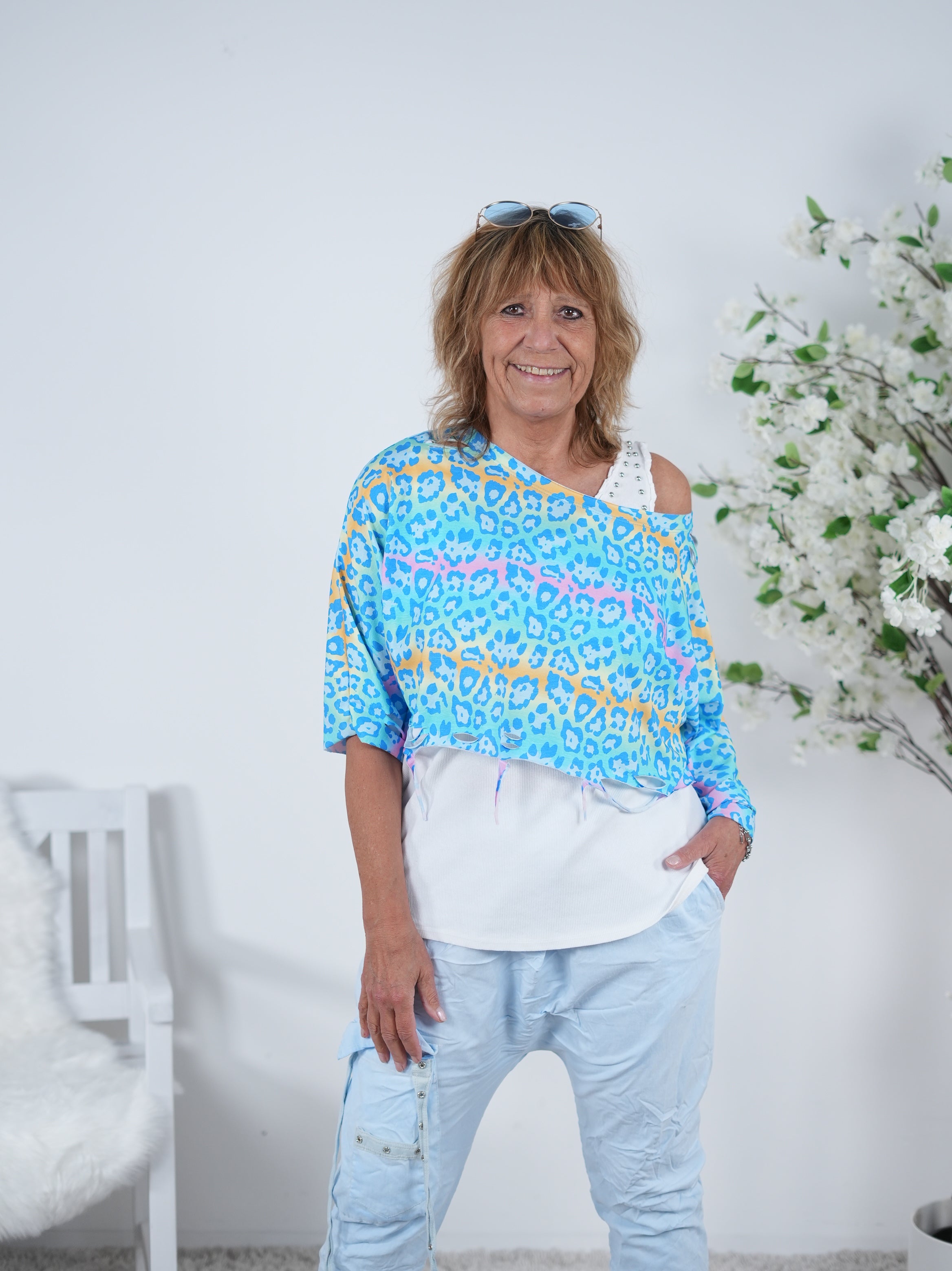 Crop Shirt im Leo Look Einheitsgröße (ca Gr. 38 "oversize"-42) Blau Pink Gelb