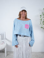 Crop Sweaty im Leo Look mit farbigem Patch