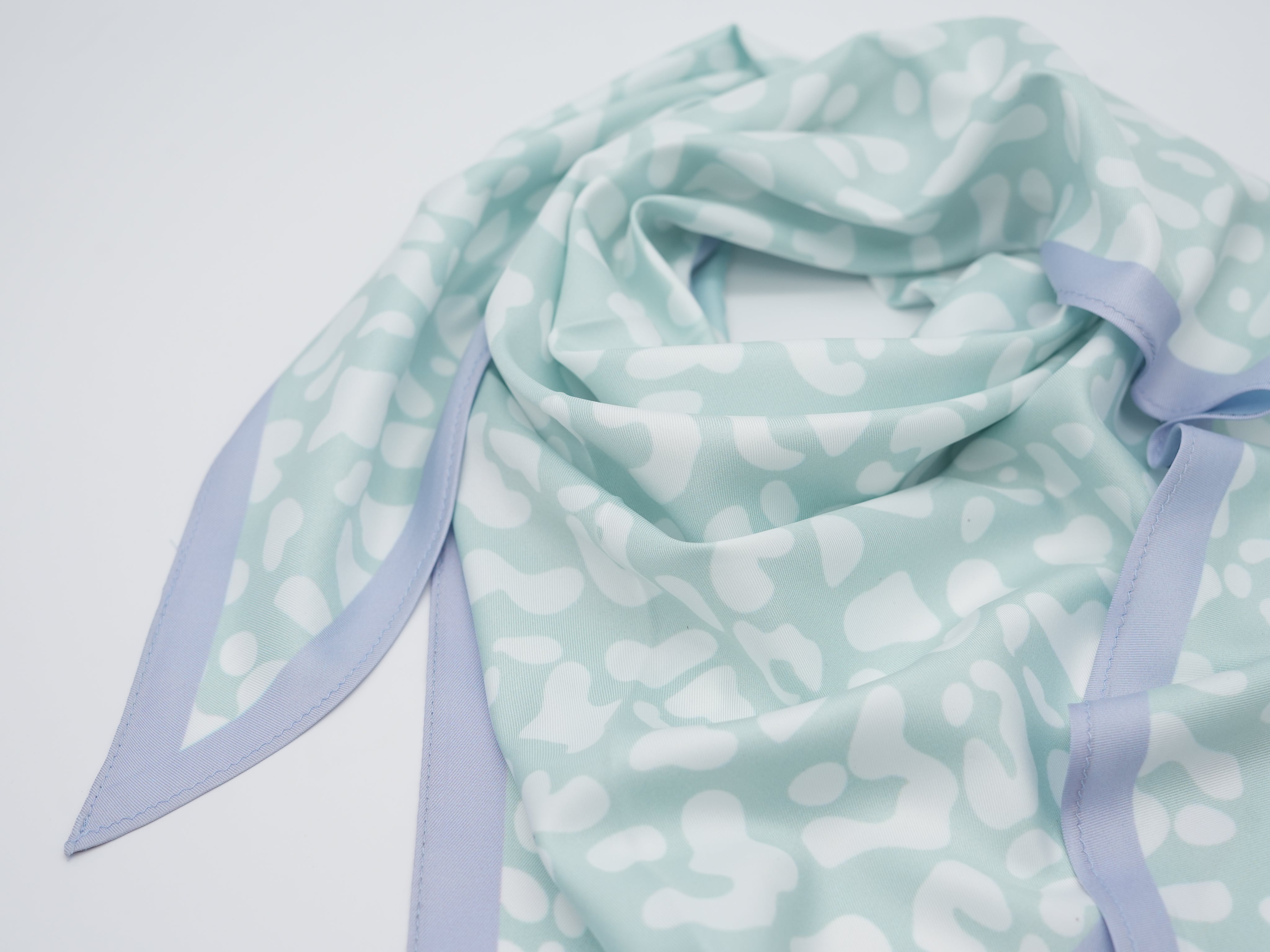 Dreiecks Tuch im Leo Look