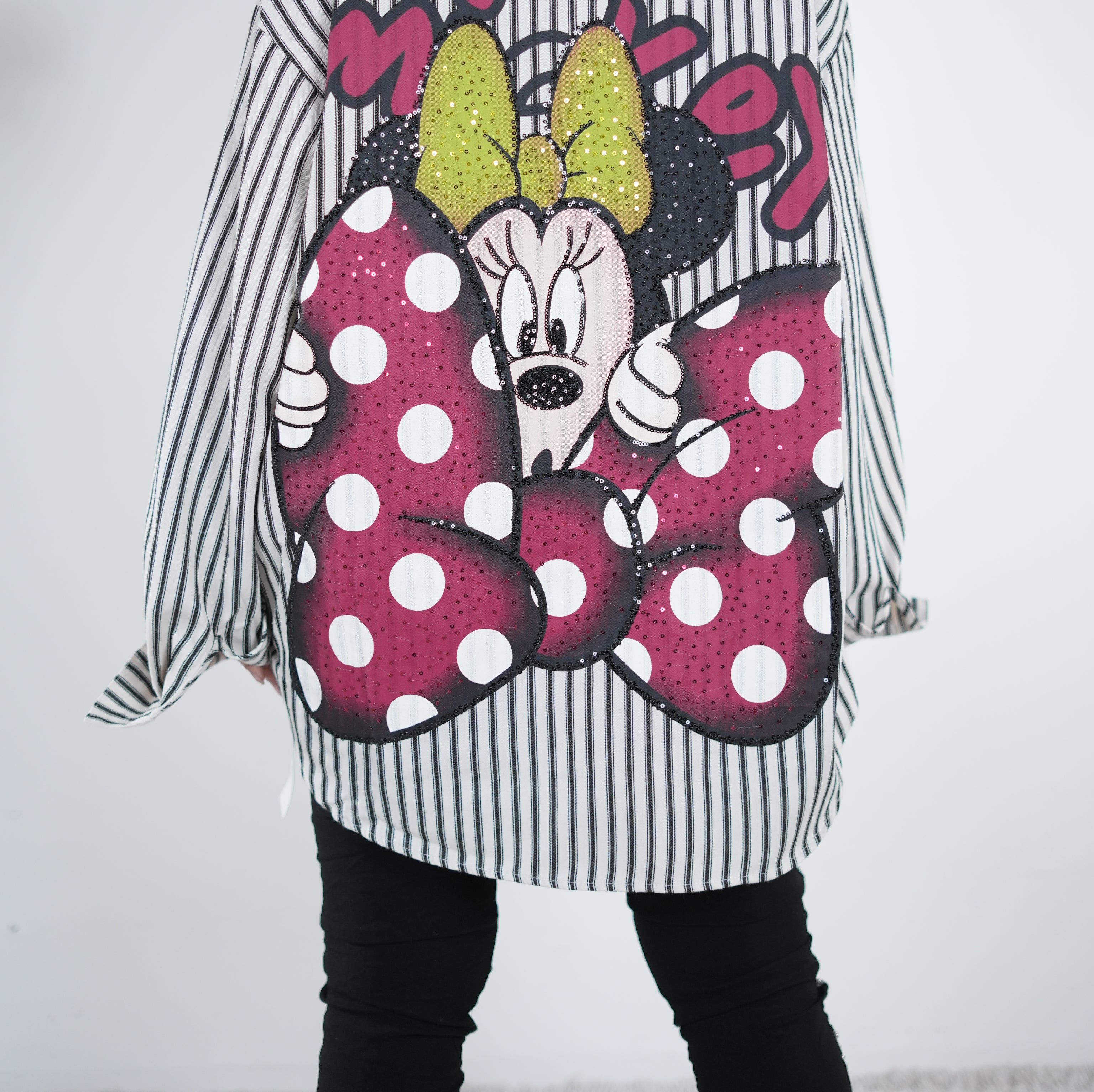 gestreifte Hemdbluse mit Pailletten verziert