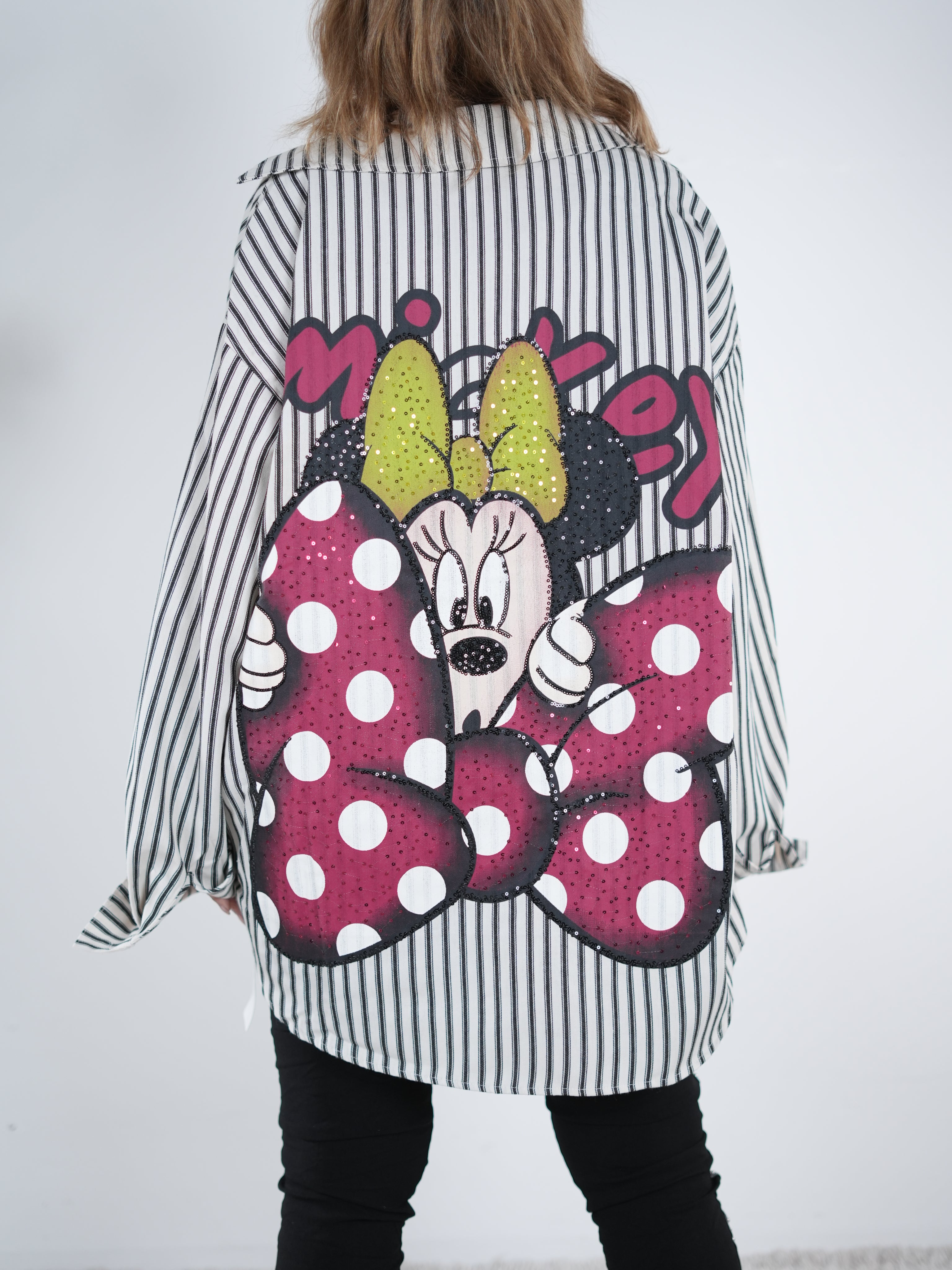 gestreifte Hemdbluse mit Pailletten verziert