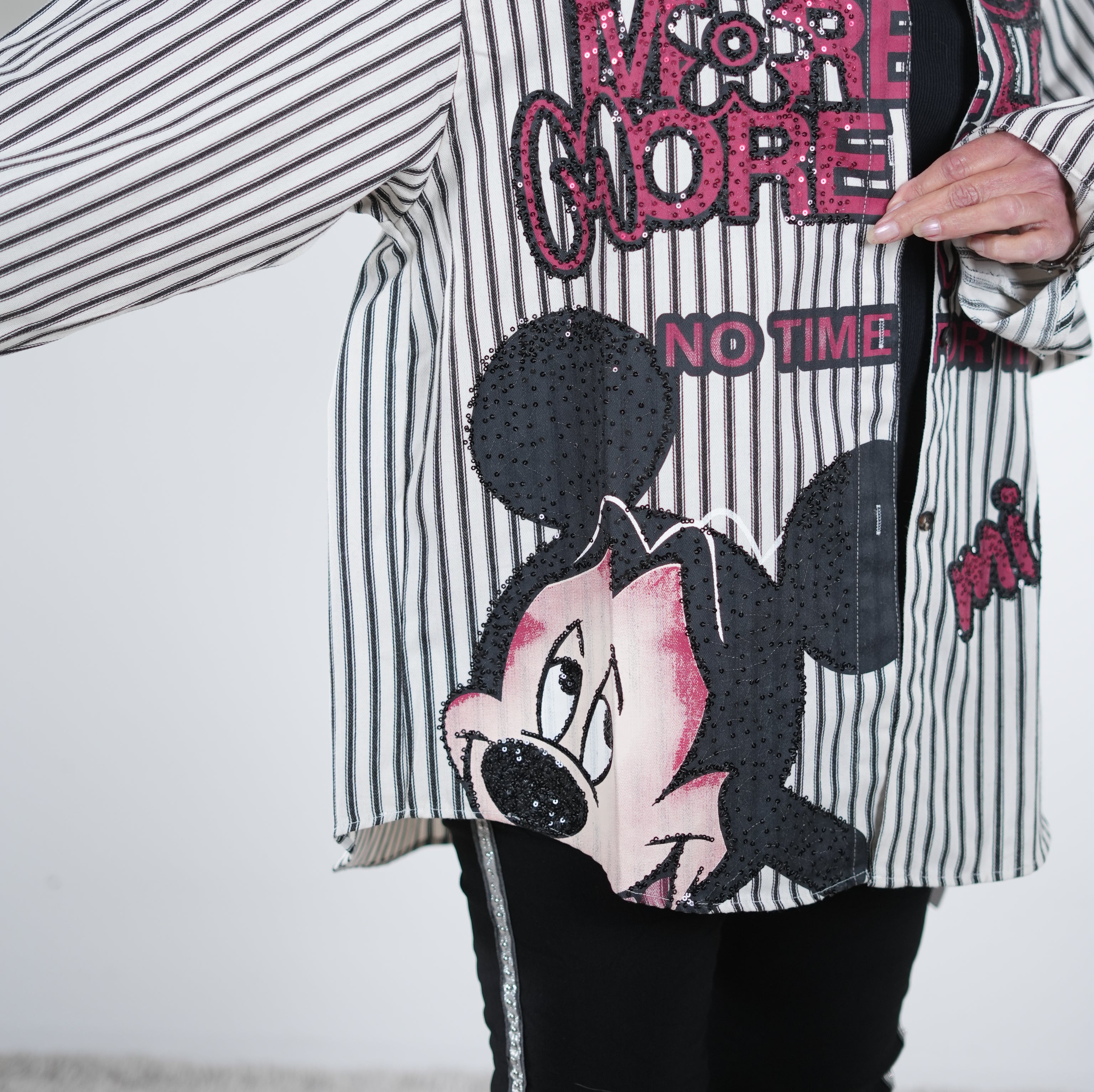 gestreifte Hemdbluse mit Pailletten verziert