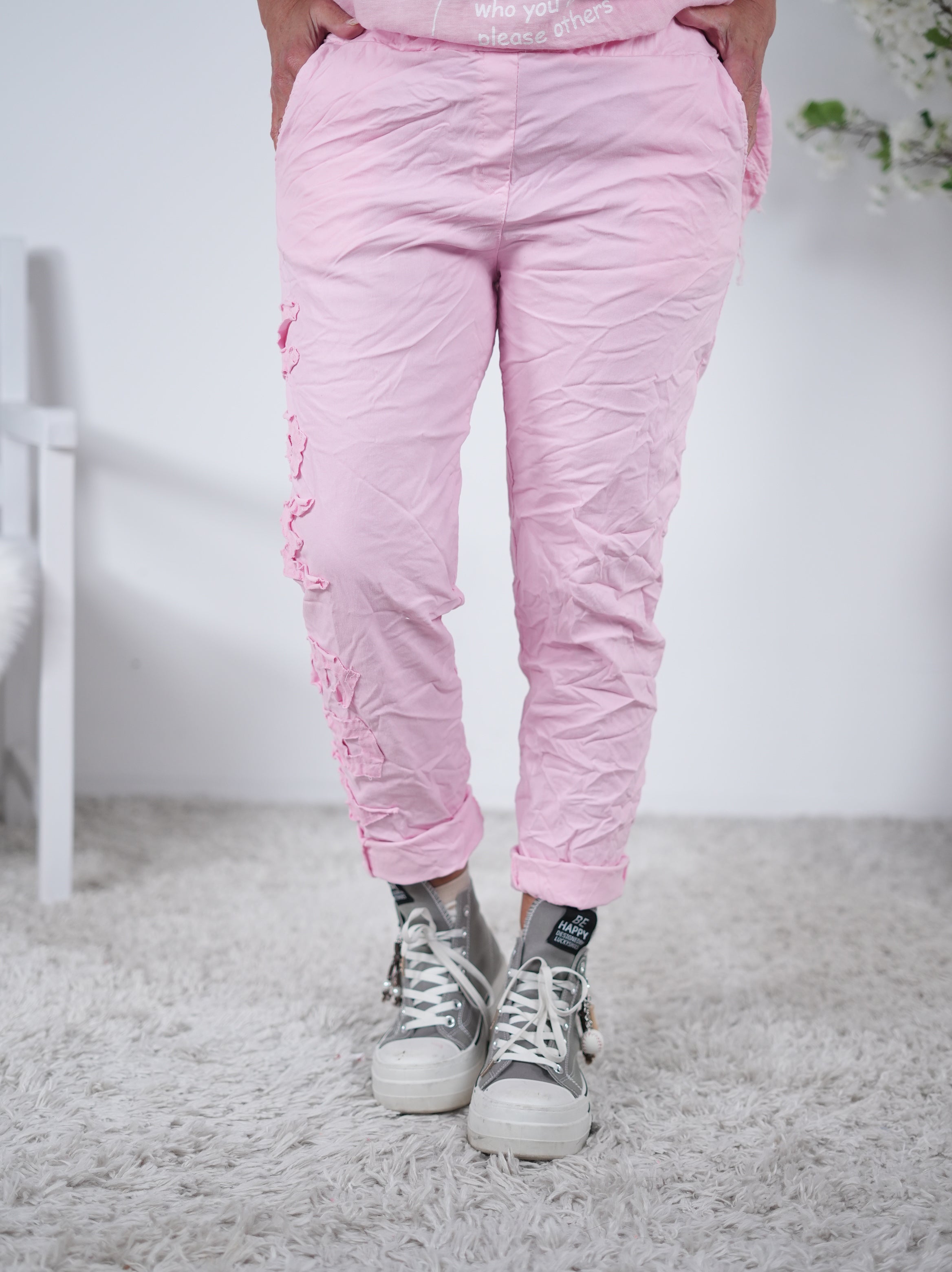 Jogpant mit aufgenähtem Schriftzug am Bein Einheitsgröße (ca Gr. 40-44 46) Rosa