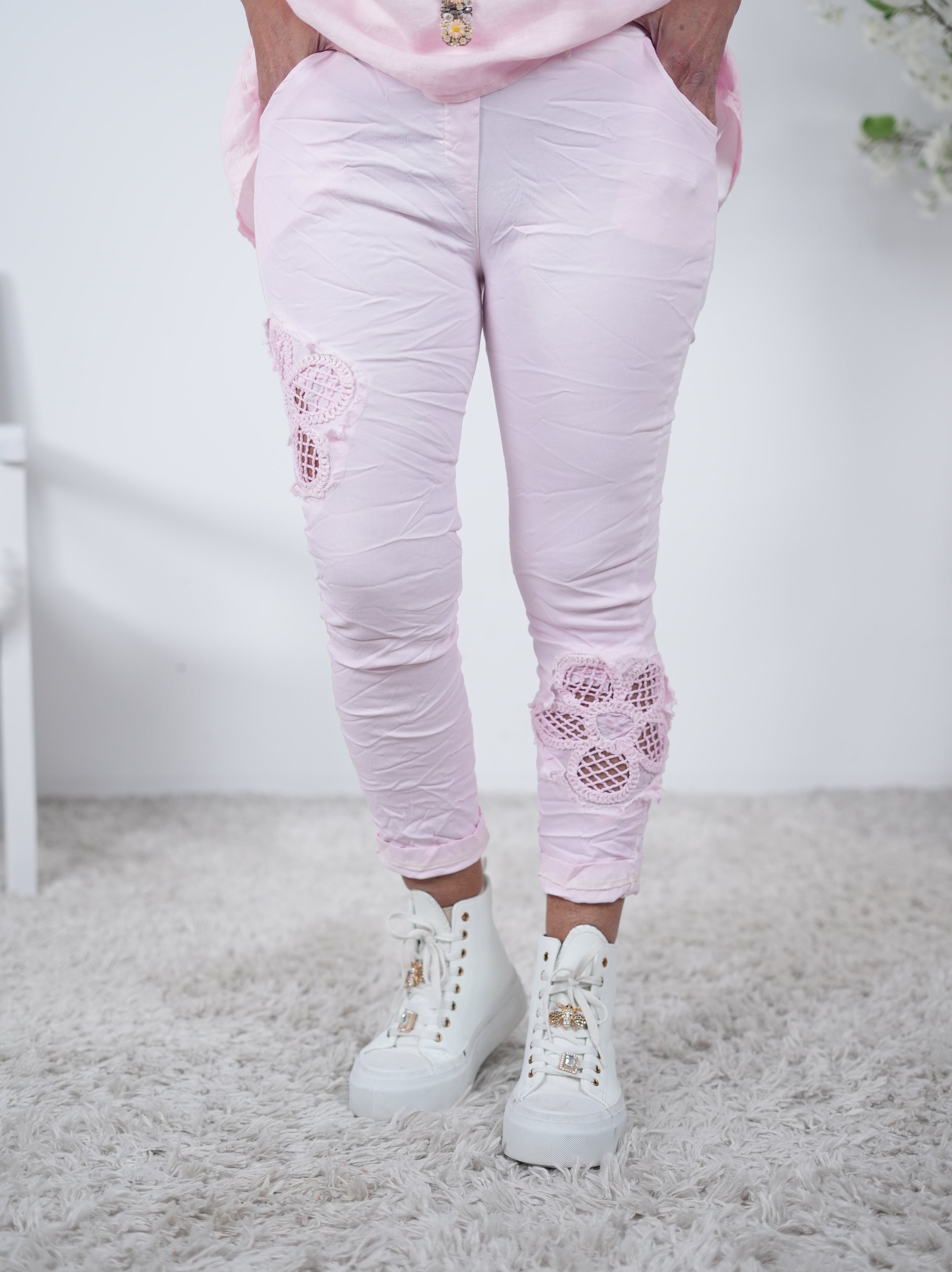 Jogpant mit Häkeleinsatz Einheitsgröße (ca Gr. 38-42) Rosa