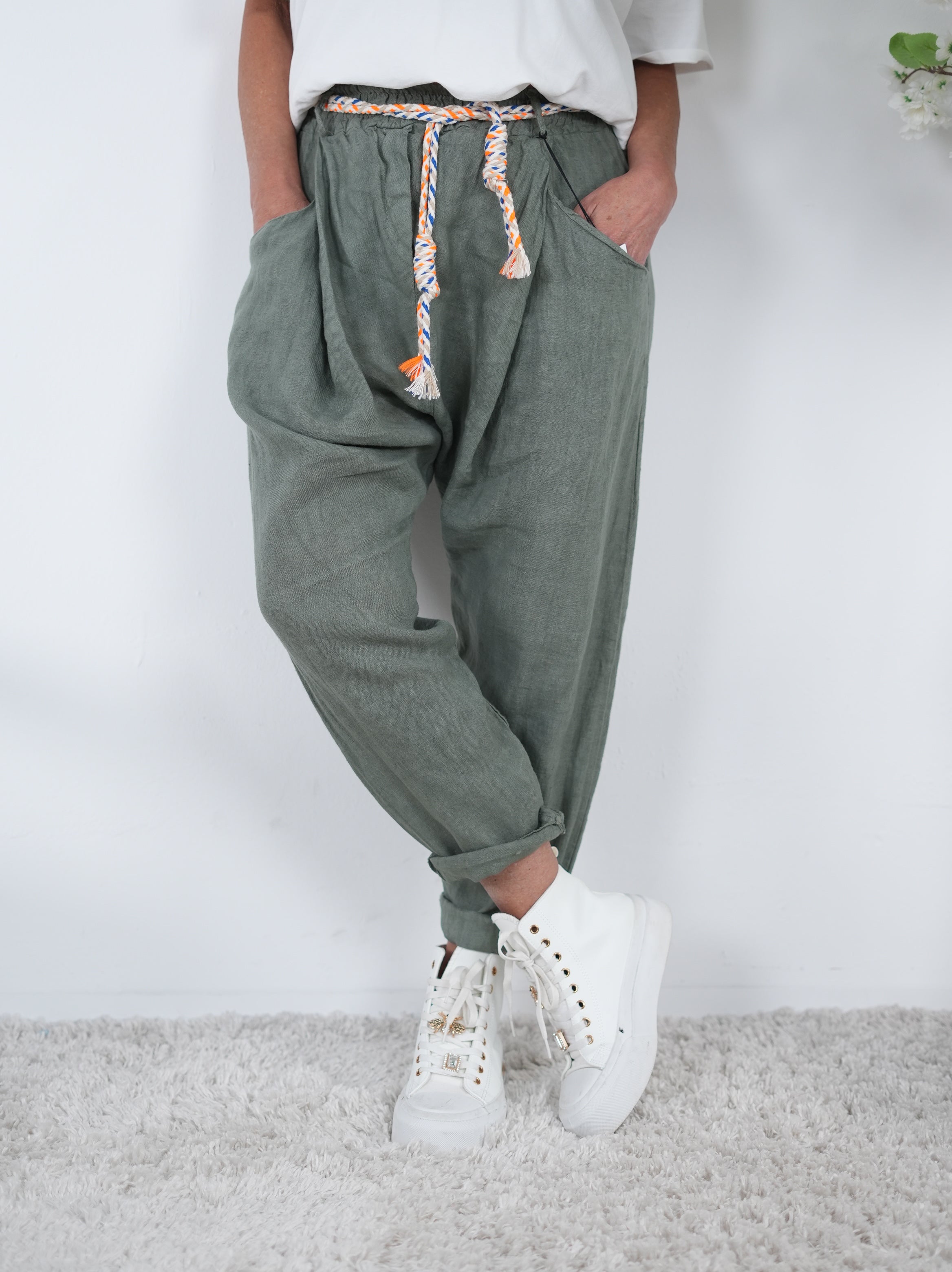 Lässige Leinen Baggy mit Eingriffstaschen Einheitsgröße (ca Gr. 38-42 44) Olive