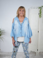Leichte Bluse mit Cut Outs im Jeans Look