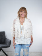 Leichte Jacke aus Spitze