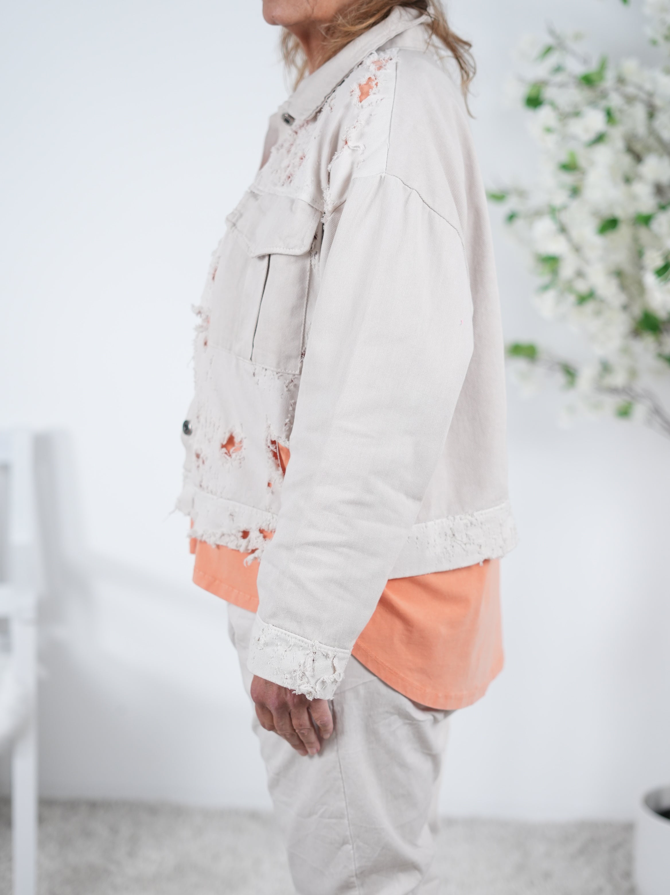 leichte Jeans Jacke im destroyed Look