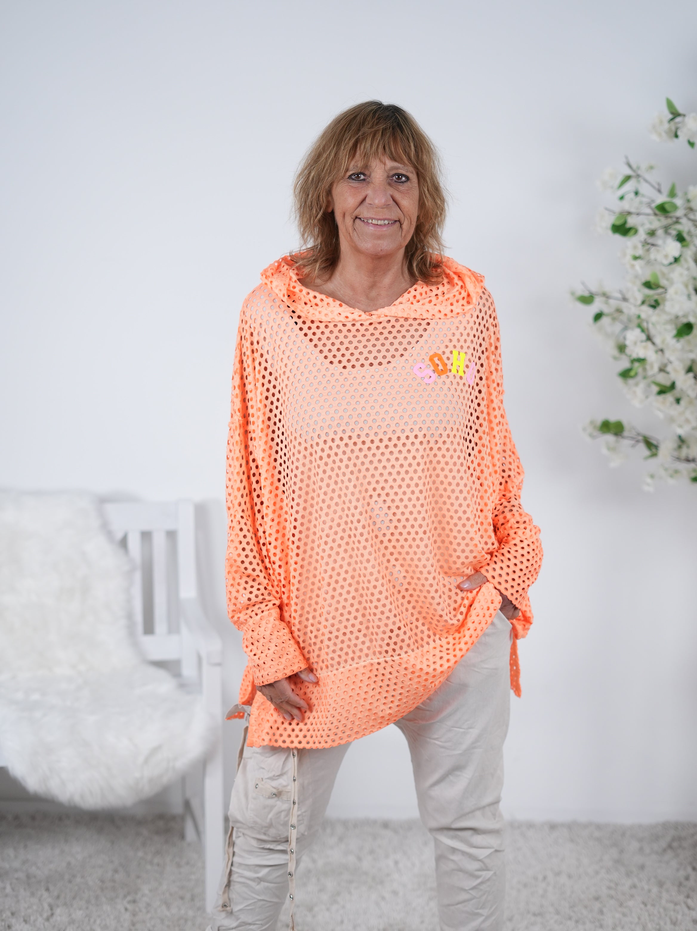 Leichter Netz Hoody mit bunten Buchstaben Einheitsgröße (ca Gr. 42 "oversize"-46 48) Neonorange