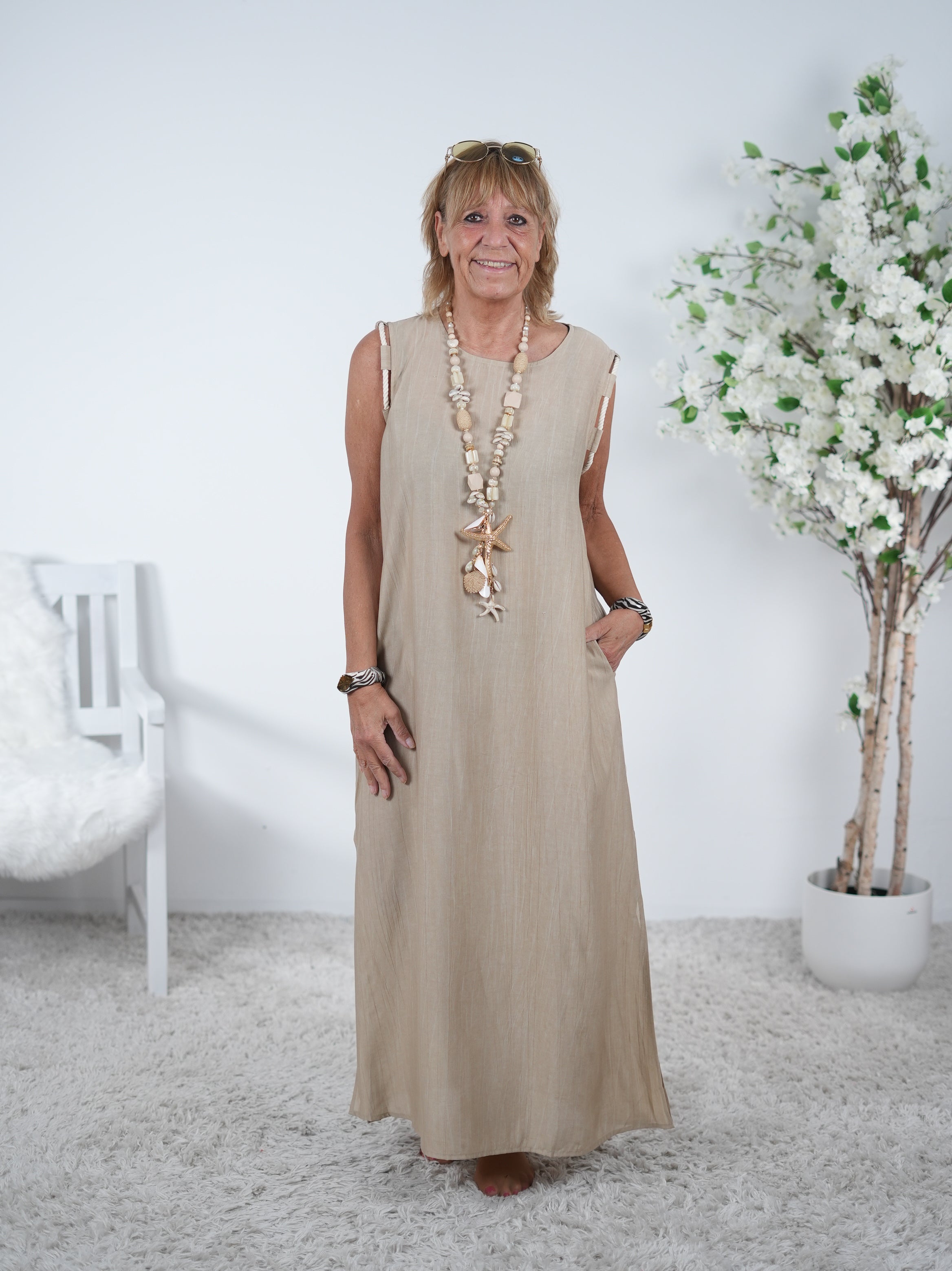 Leichtes Kleid im Satin Glanz