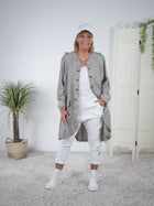 Leinen Cardigan im Leo Look