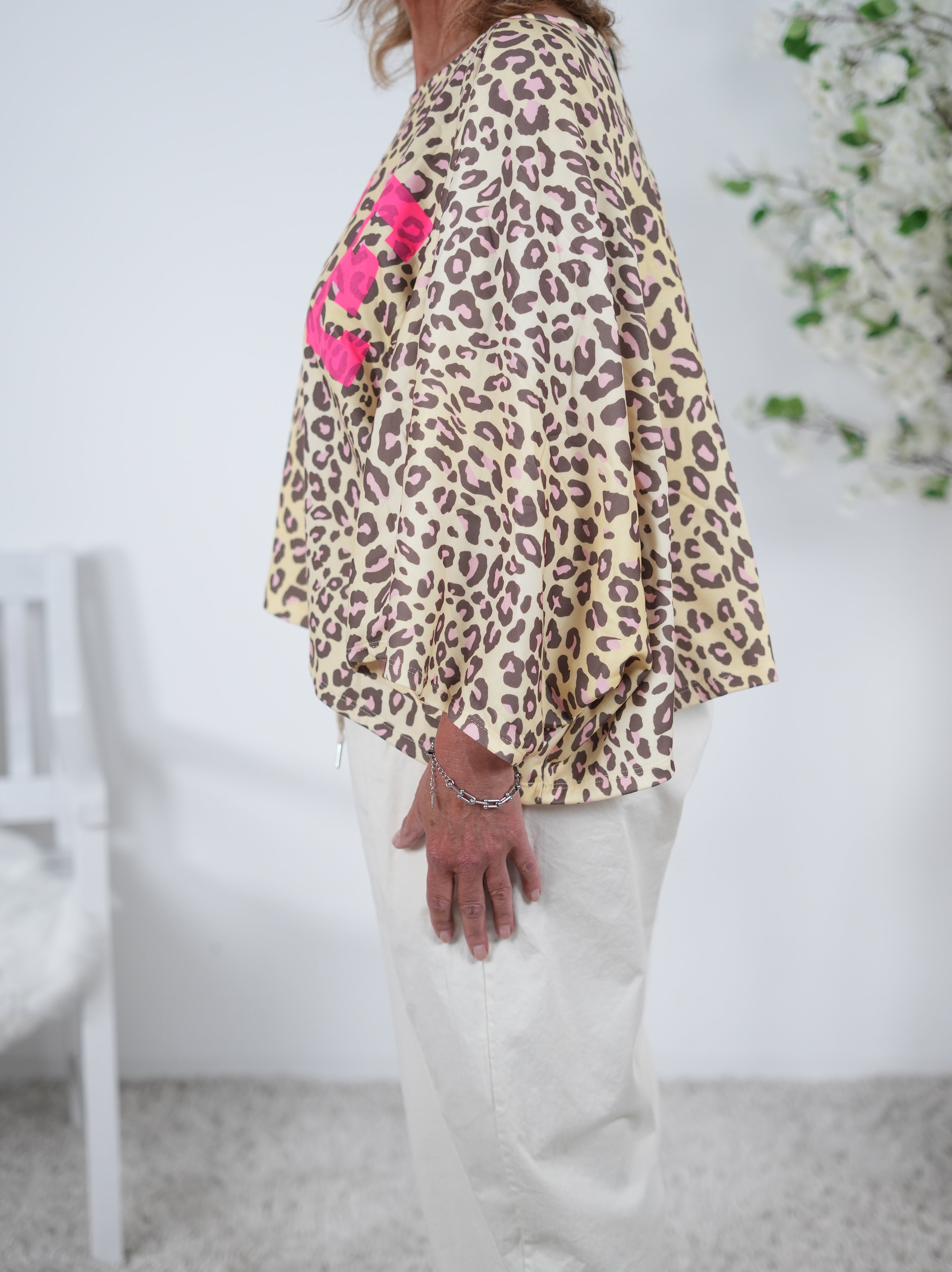 Leo Poncho mit Smile Print