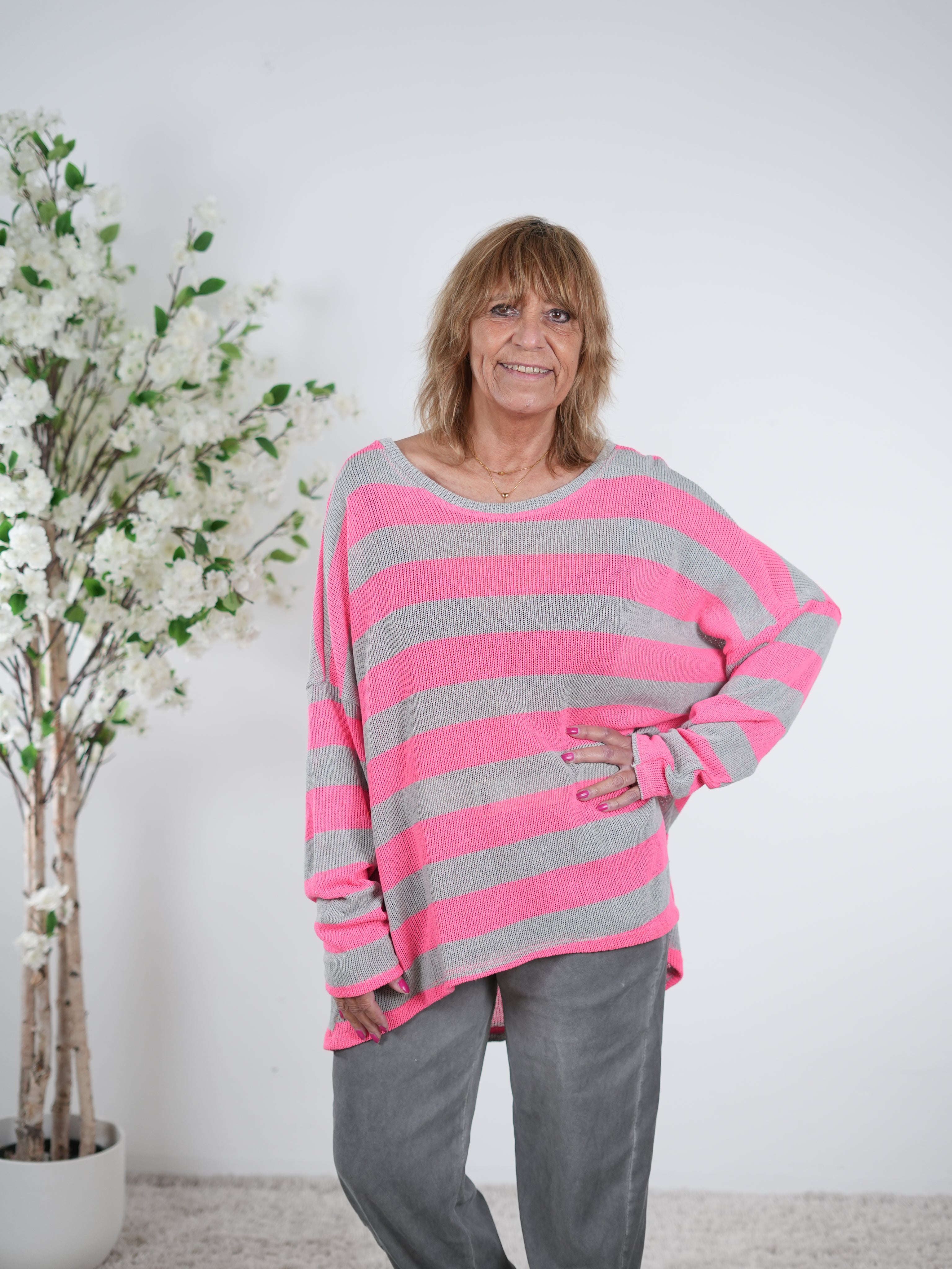 Long Strickpulli mit Rundhalsausschnitt, gestreift