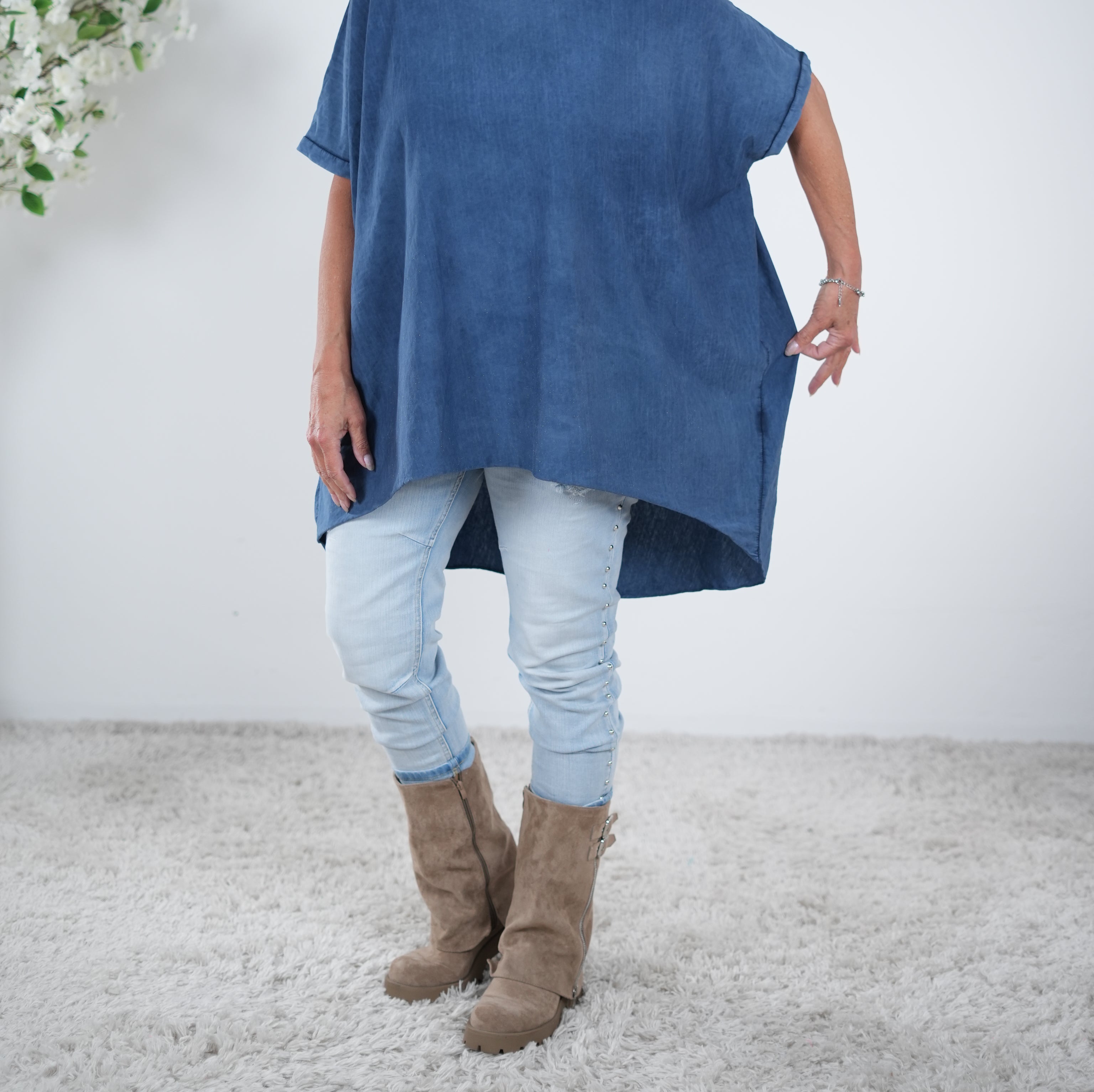 oversize Basic Shirt im Vokuhila Schnitt