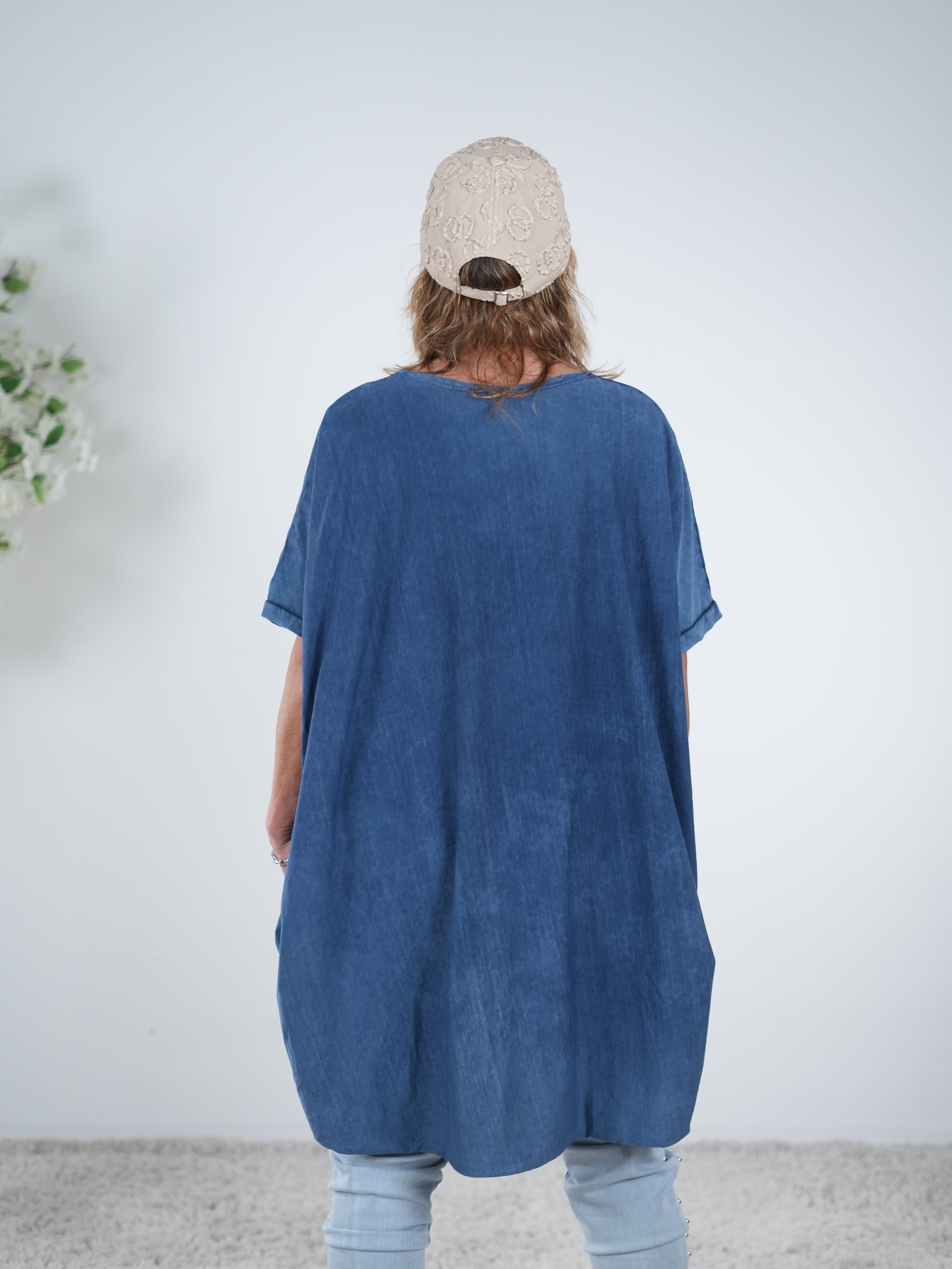 oversize Basic Shirt im Vokuhila Schnitt