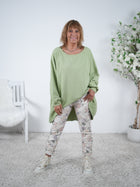 Oversize Sweaty im Vokuhila Schnitt