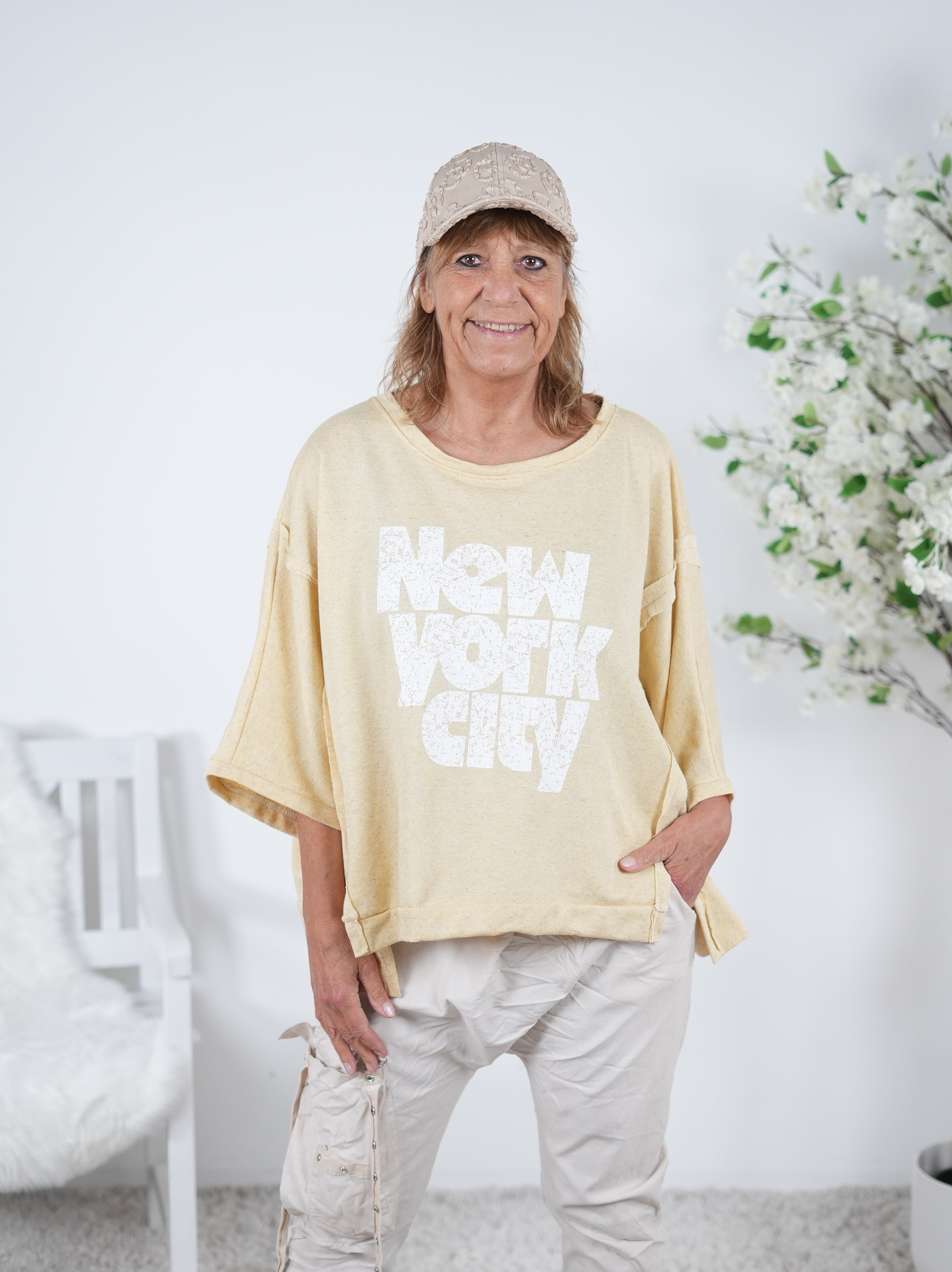 oversize Sweaty mit "New York City" Schriftzug One Size (ca Gr. 38 "oversize"-44 46) Gelb