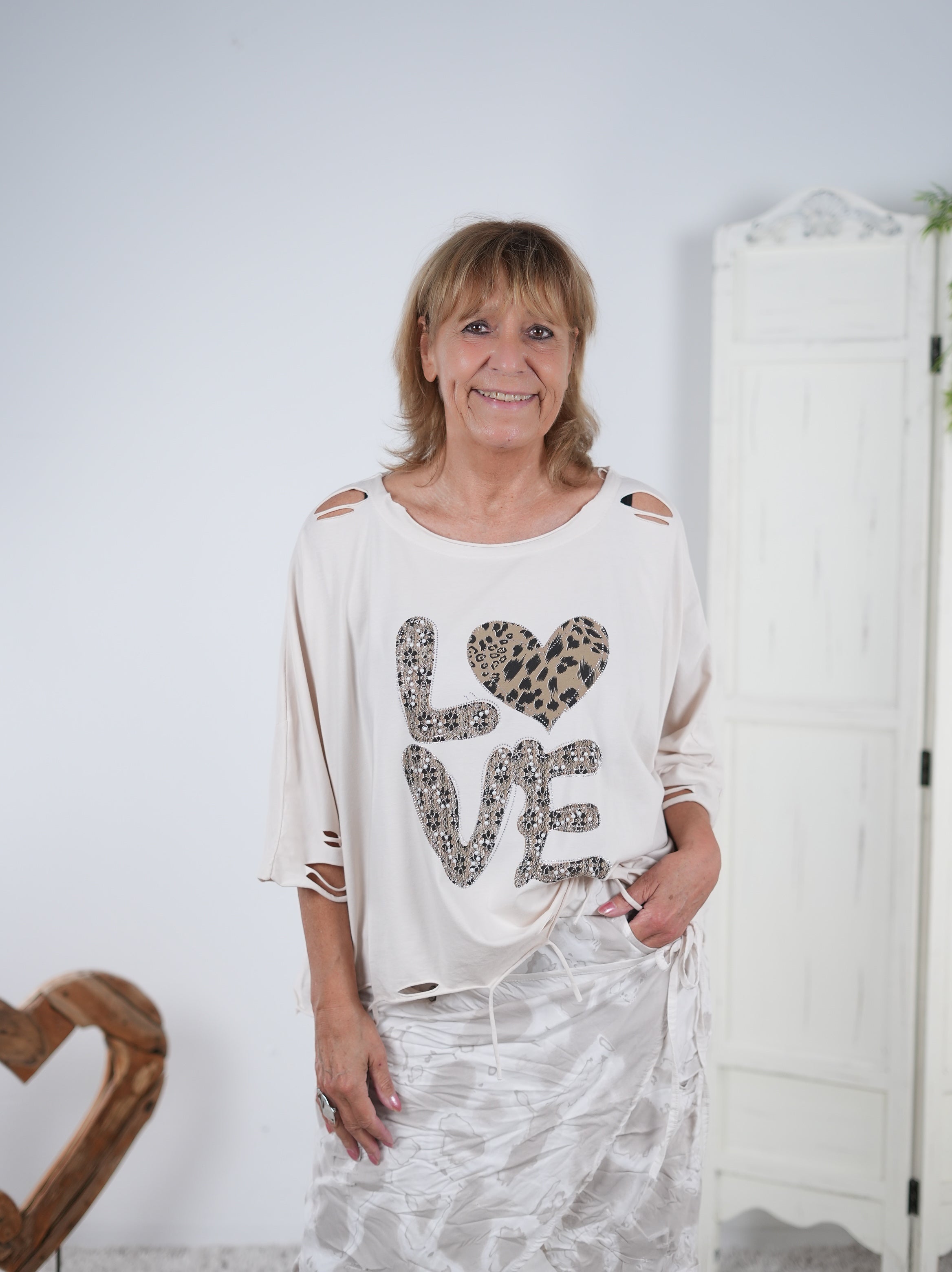 Poncho Shirt mit aufwendigem Motiv Beige