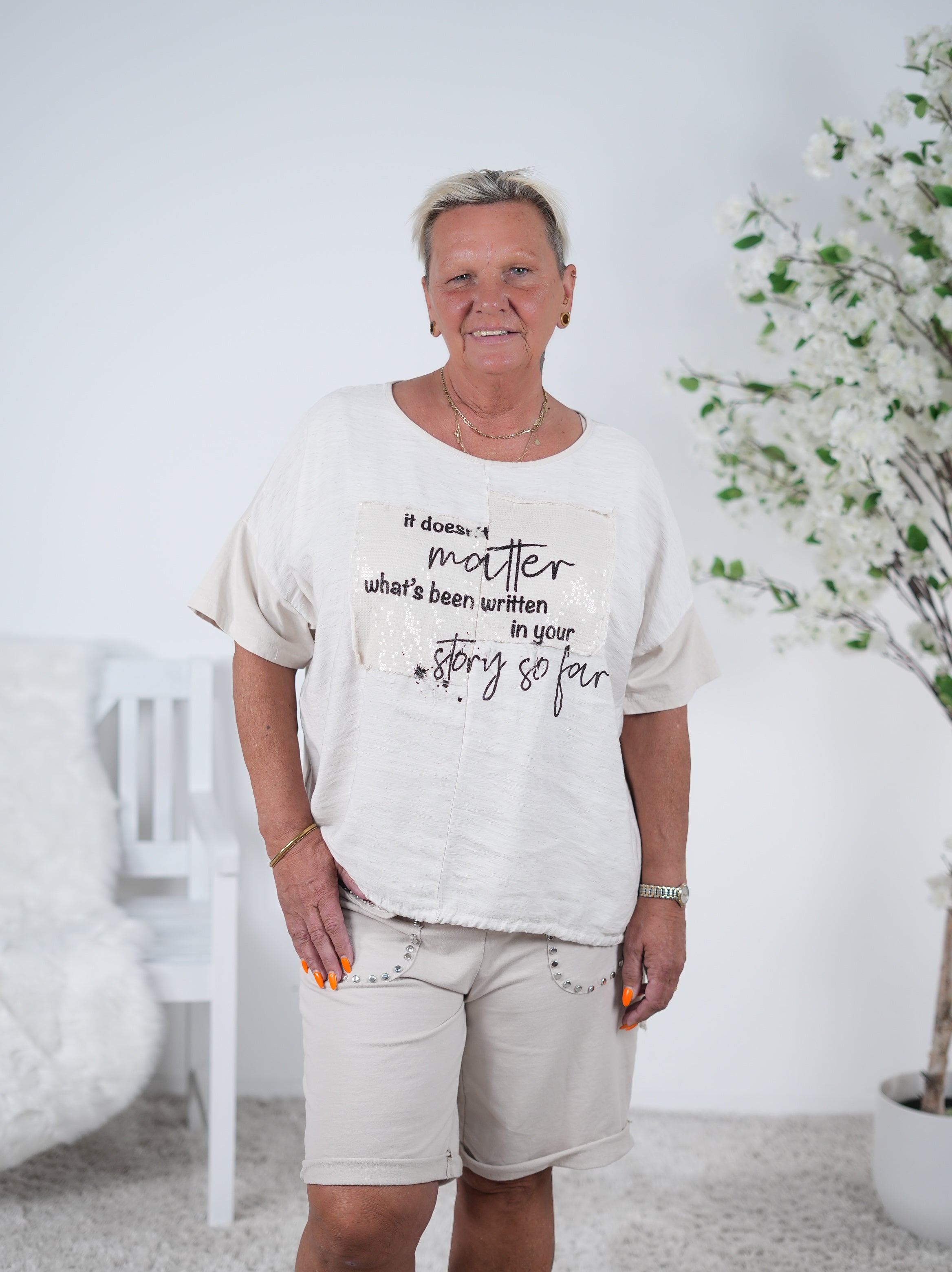 Shirt im Materialmix mit Schriftzug Beige