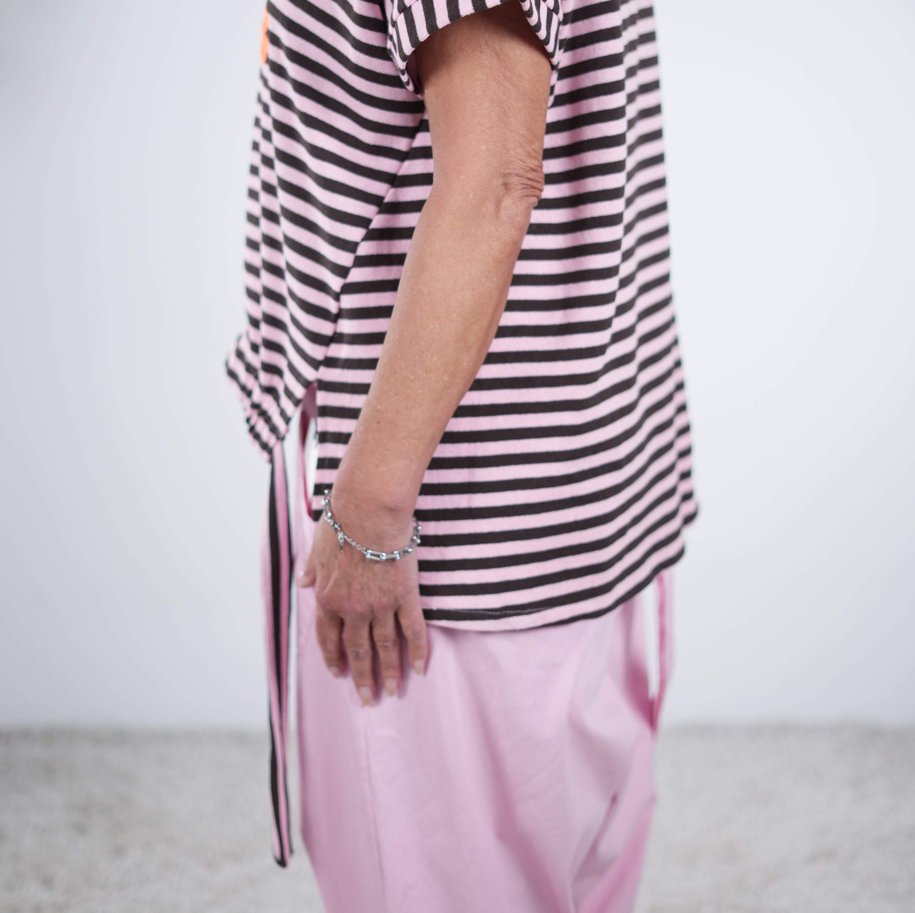 Shirt mit "Office Club" Schriftzug