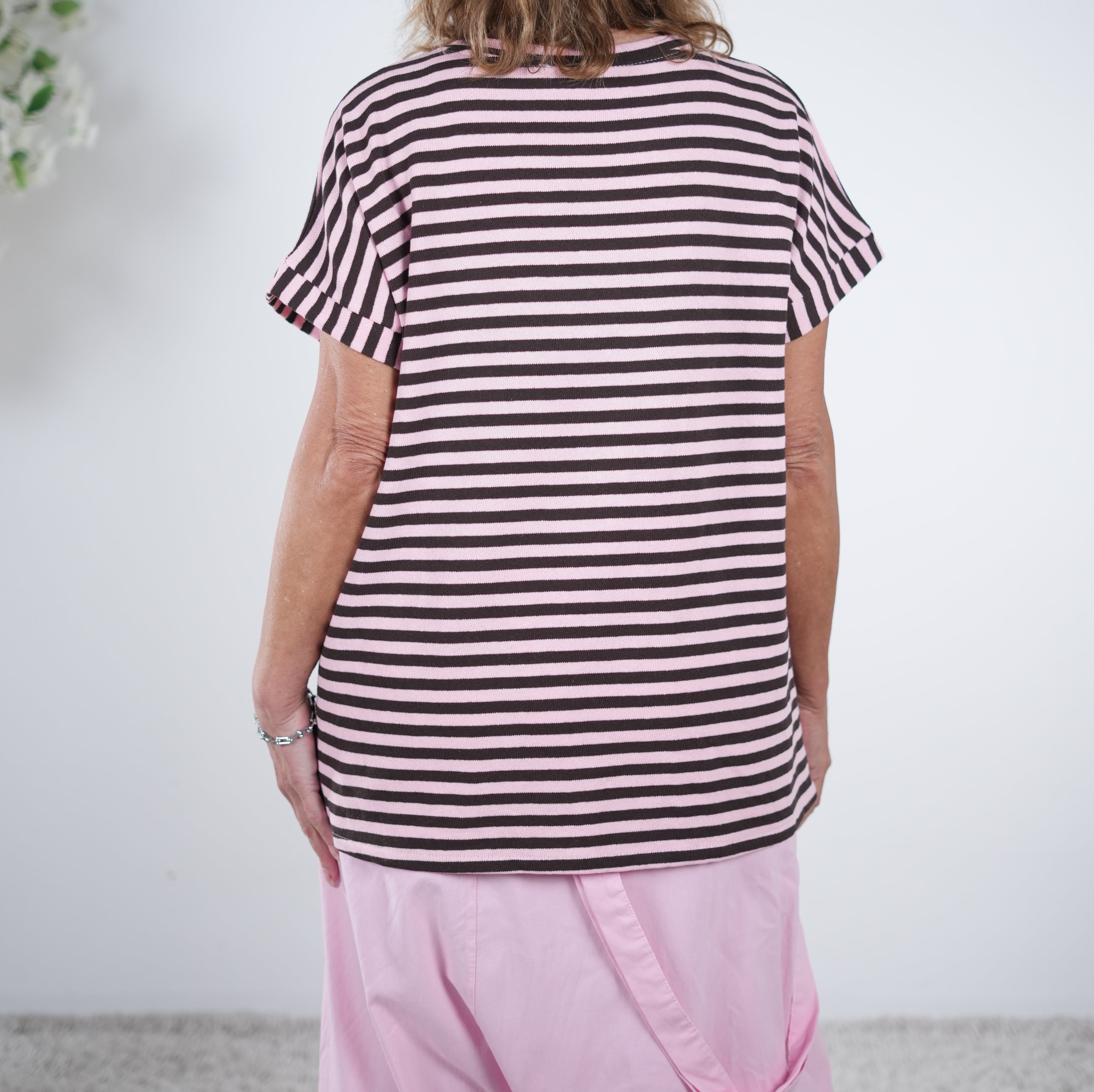 Shirt mit "Office Club" Schriftzug