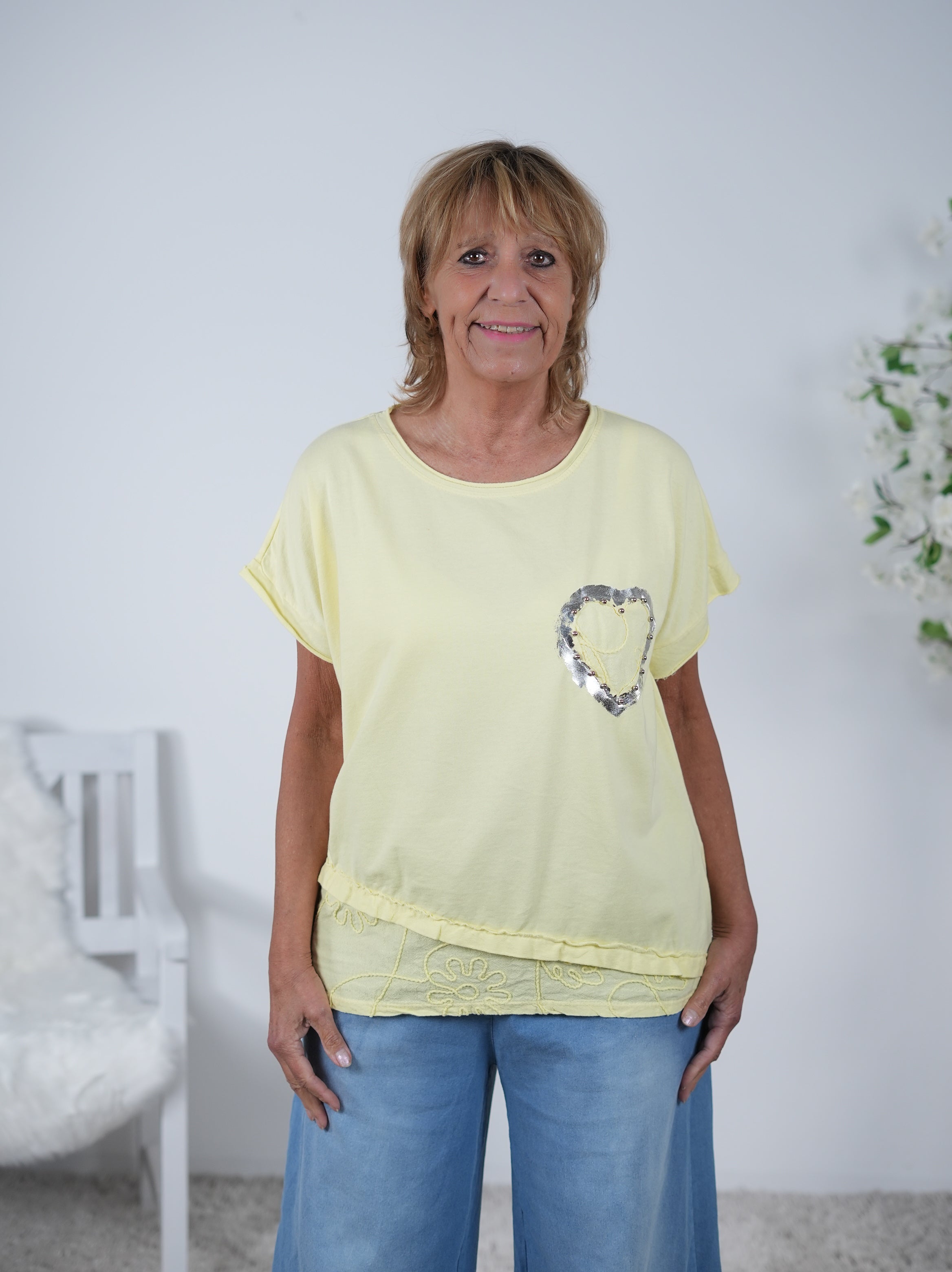 Shirt mit silbernem Herz Einheitsgröße (ca Gr. 38 "oversize"-42) Gelb
